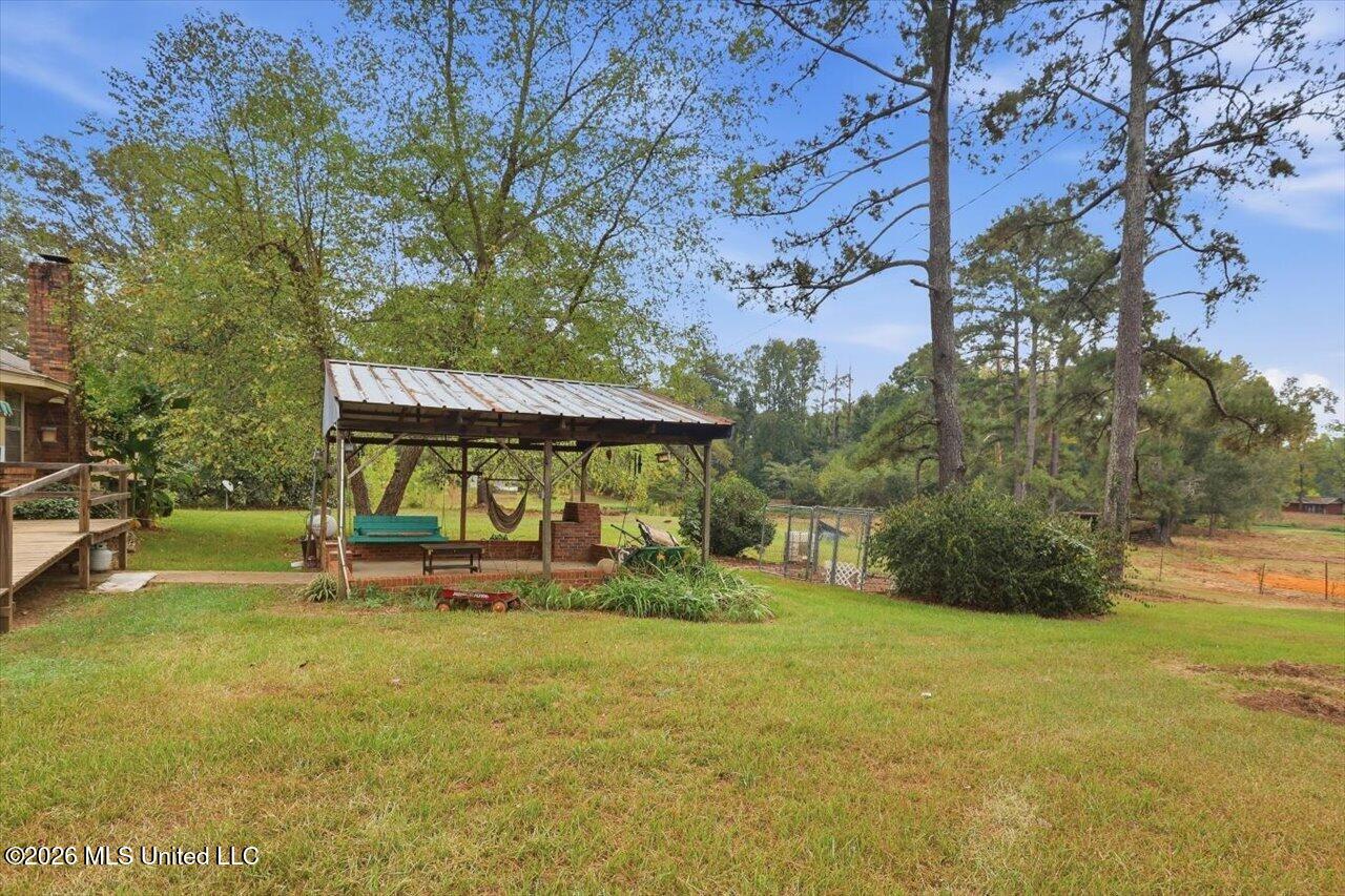 2832 N Mississippi 43 Property Photo 24