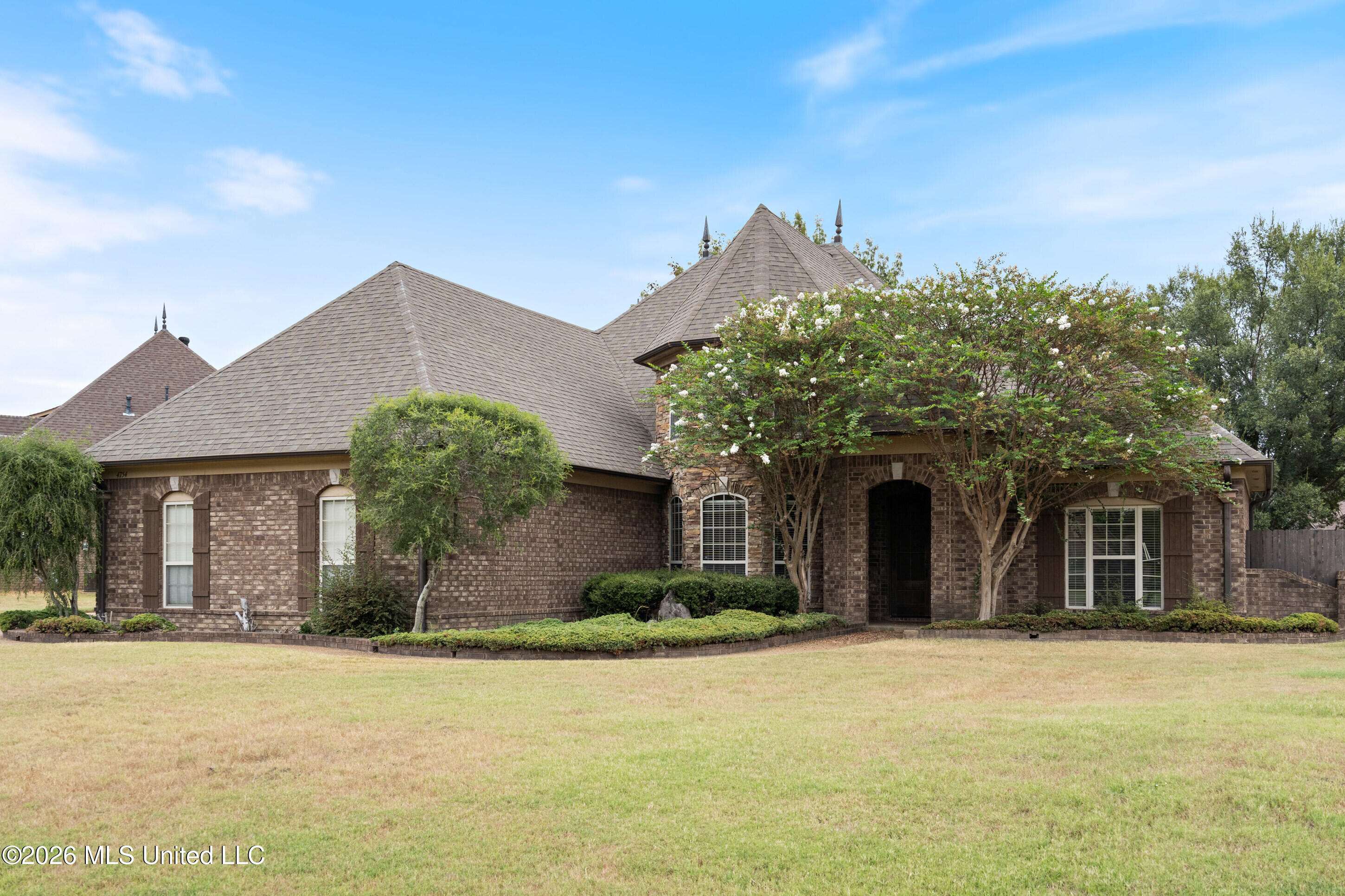 4754 Bowie Lane Property Photo 2