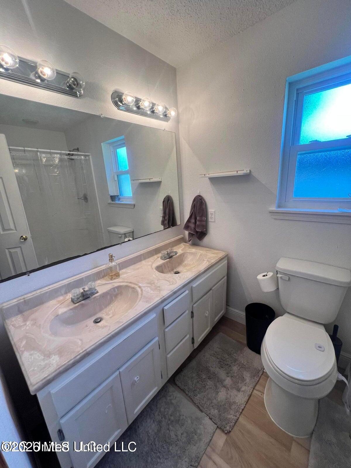 11258 Laura Lane Property Photo 11