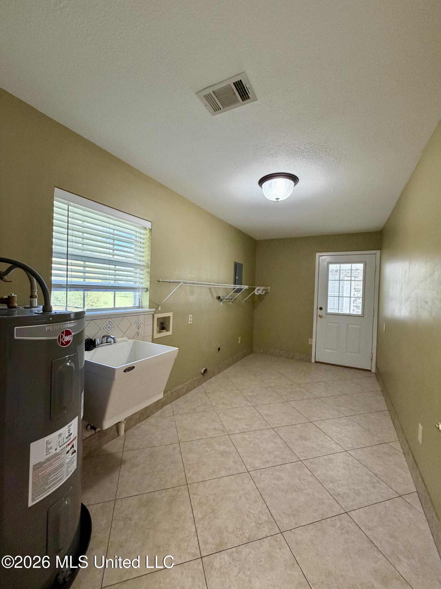 39 Oak Allee Drive Property Photo 26