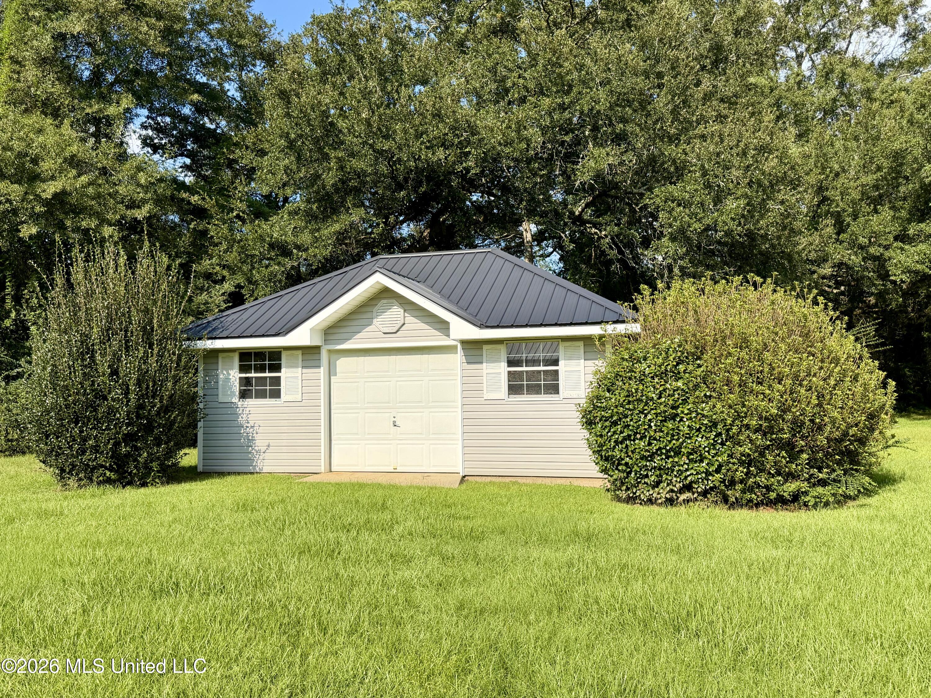 39 Oak Allee Drive Property Photo 42
