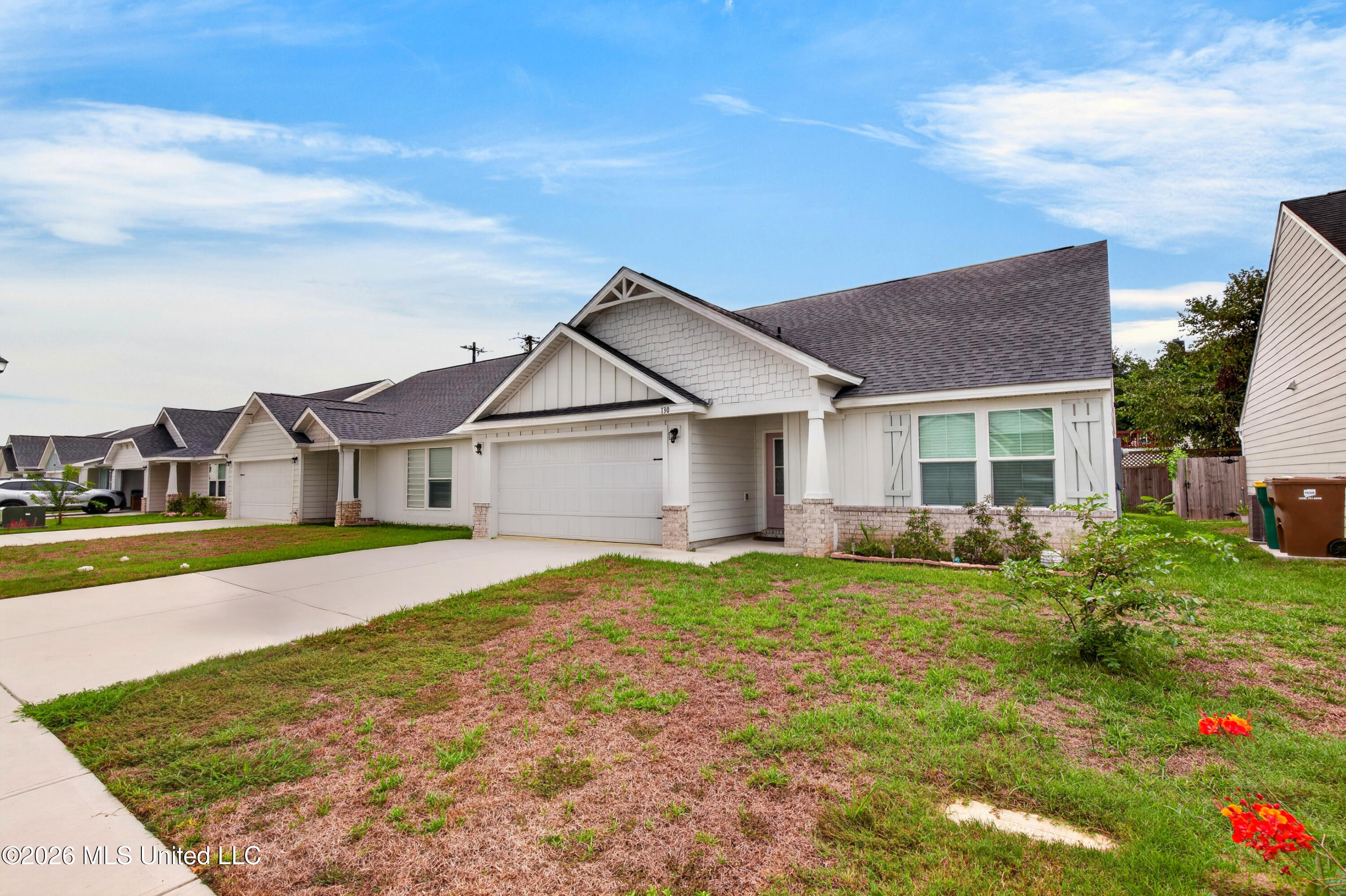 130 Pointe Breeze Way Property Photo 3