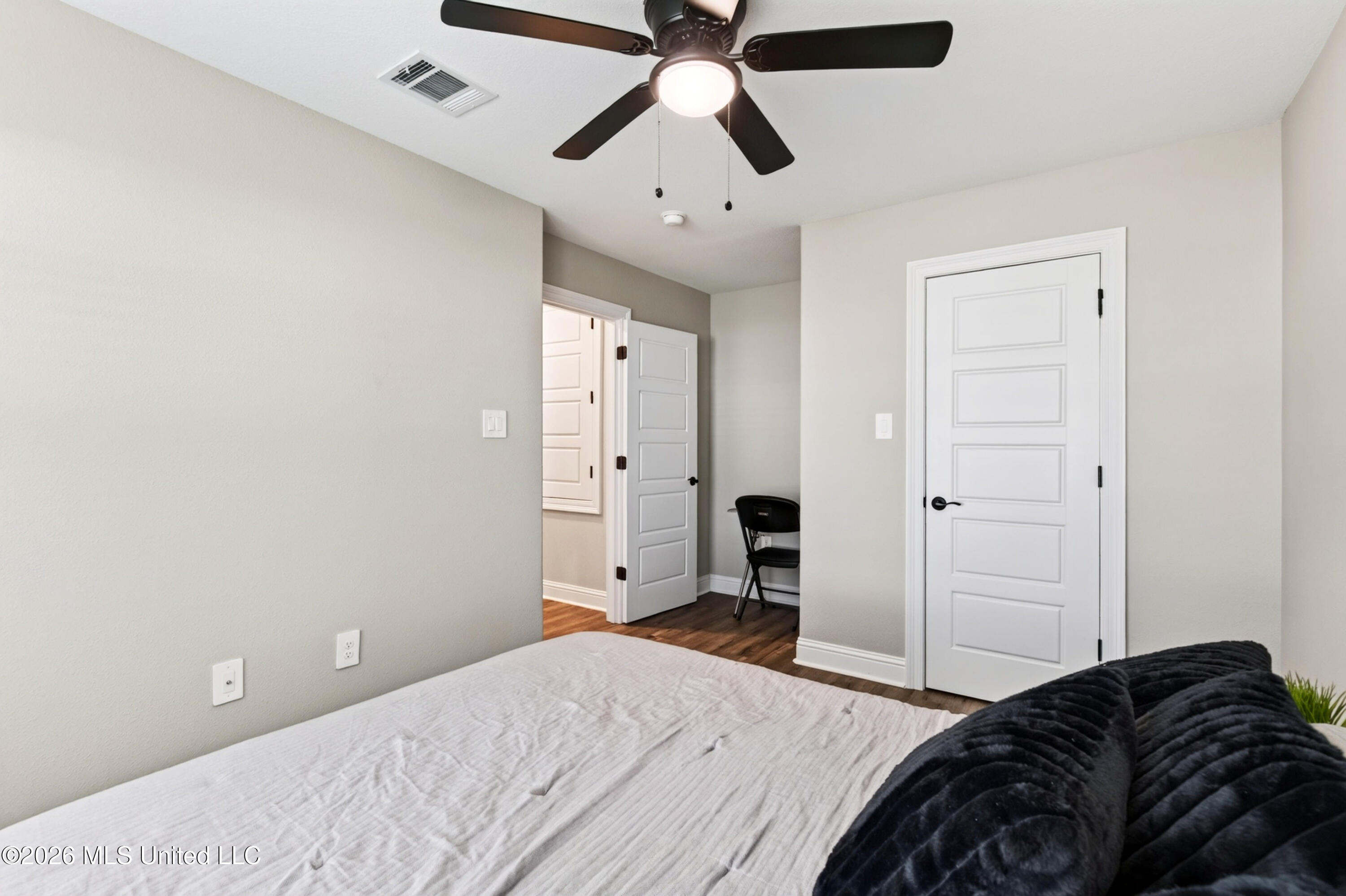 130 Pointe Breeze Way Property Photo 23