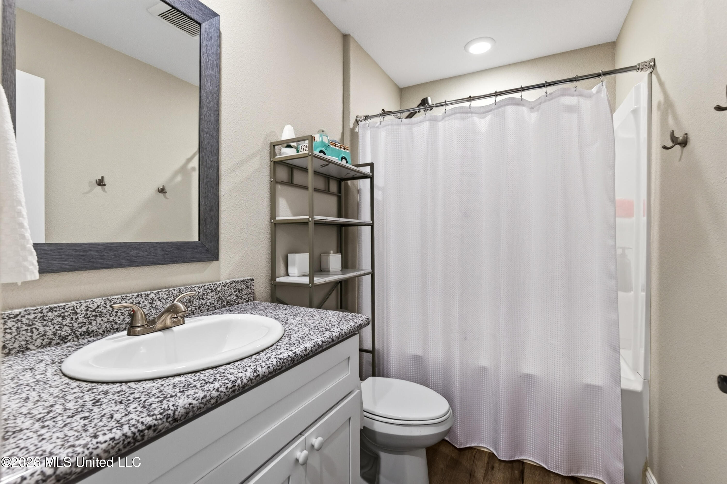 130 Pointe Breeze Way Property Photo 24