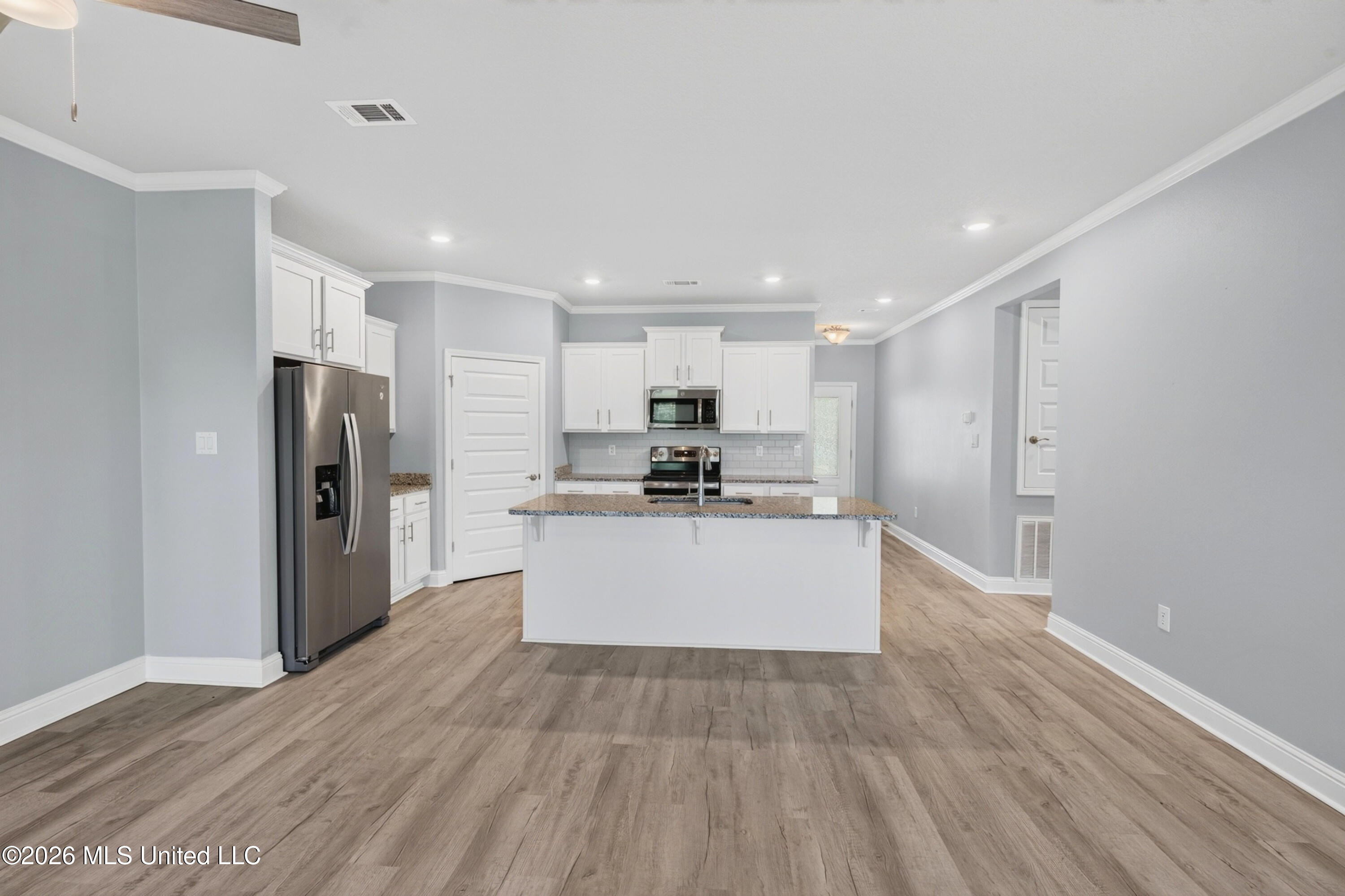 7741 Coral Lane Property Photo 8