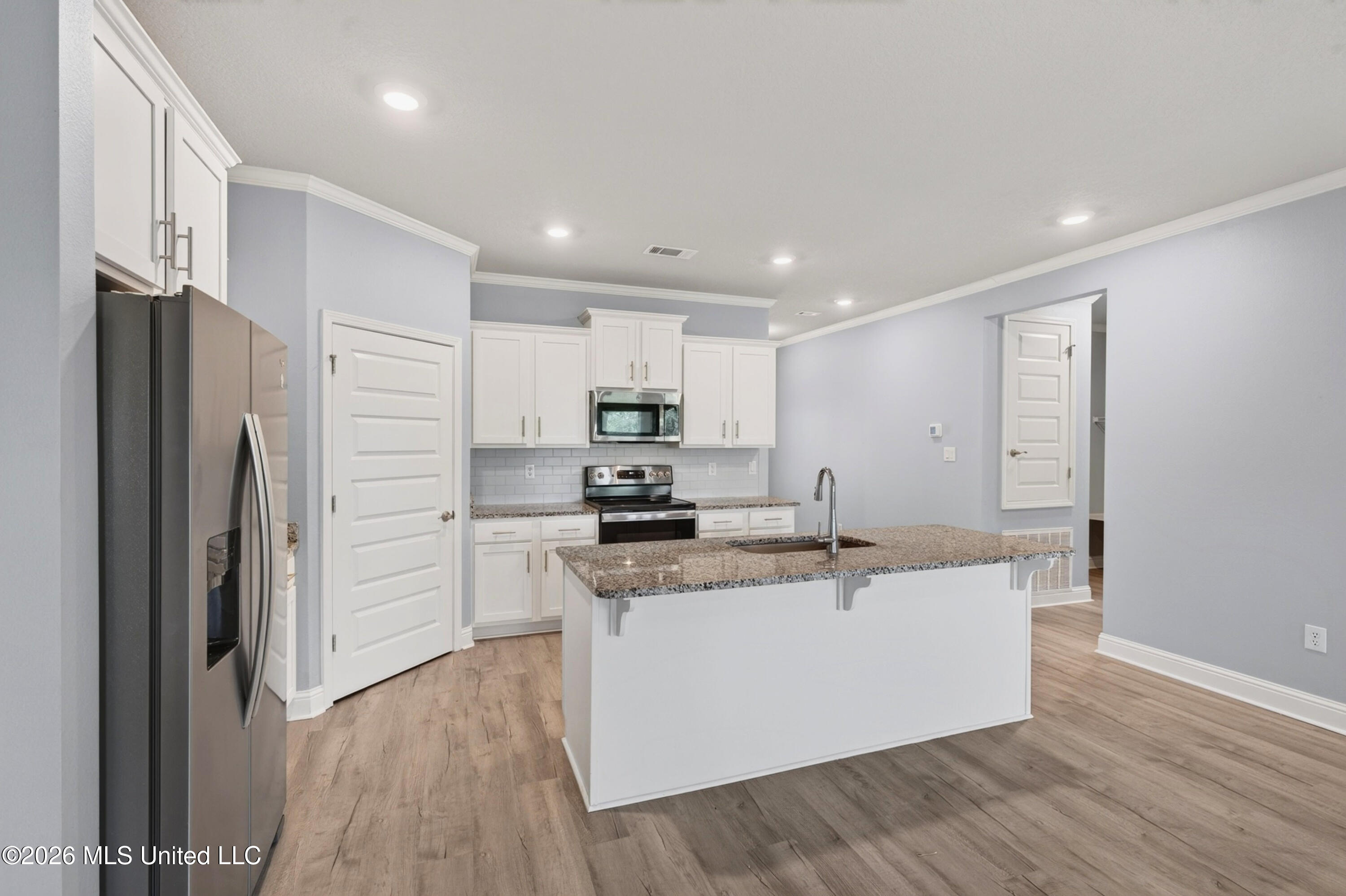7741 Coral Lane Property Photo 9