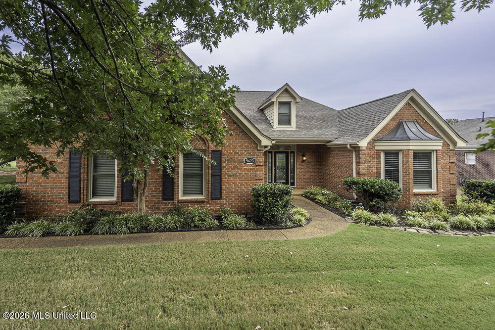9423 S Laurel Hill Property Photo 3