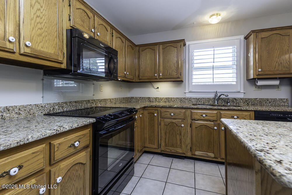9423 S Laurel Hill Property Photo 16