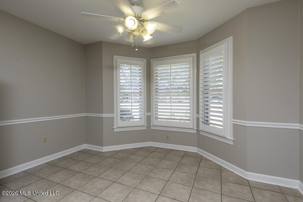 9423 S Laurel Hill Property Photo 18