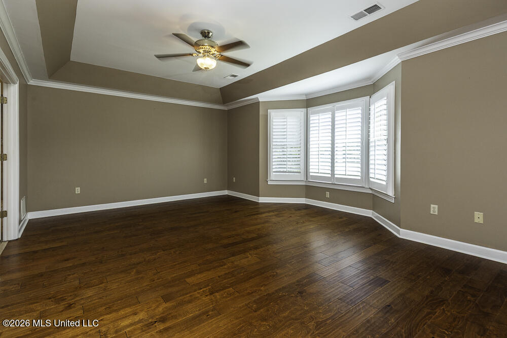 9423 S Laurel Hill Property Photo 23