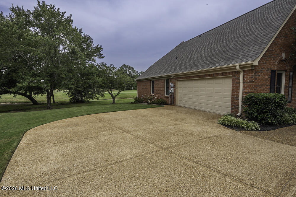9423 S Laurel Hill Property Photo 32