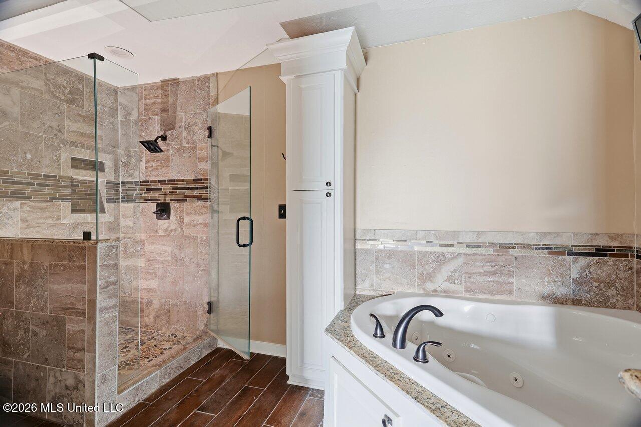 112 E Magnolia Place Property Photo 13