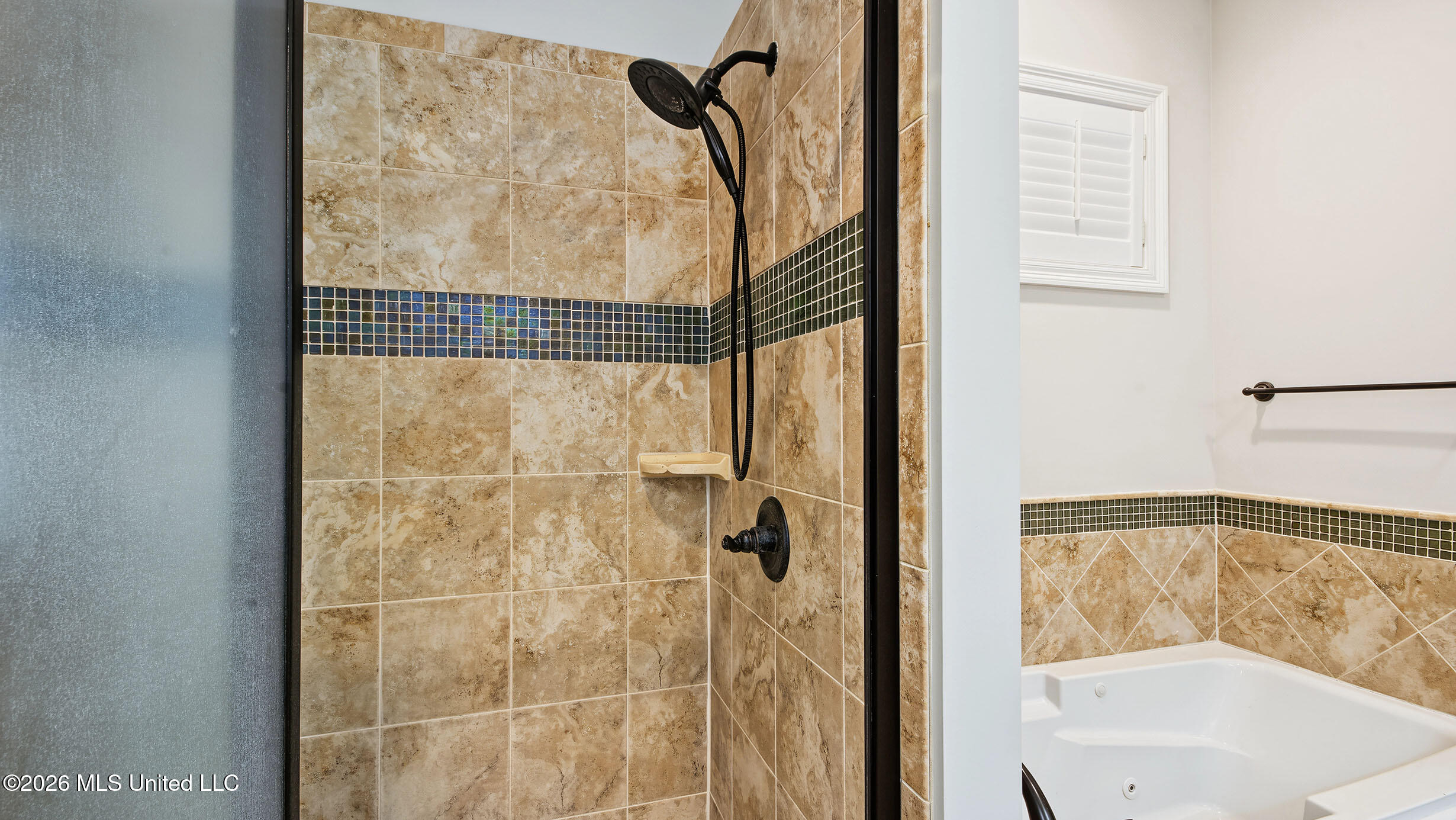 115 Hampton Chase Property Photo 41