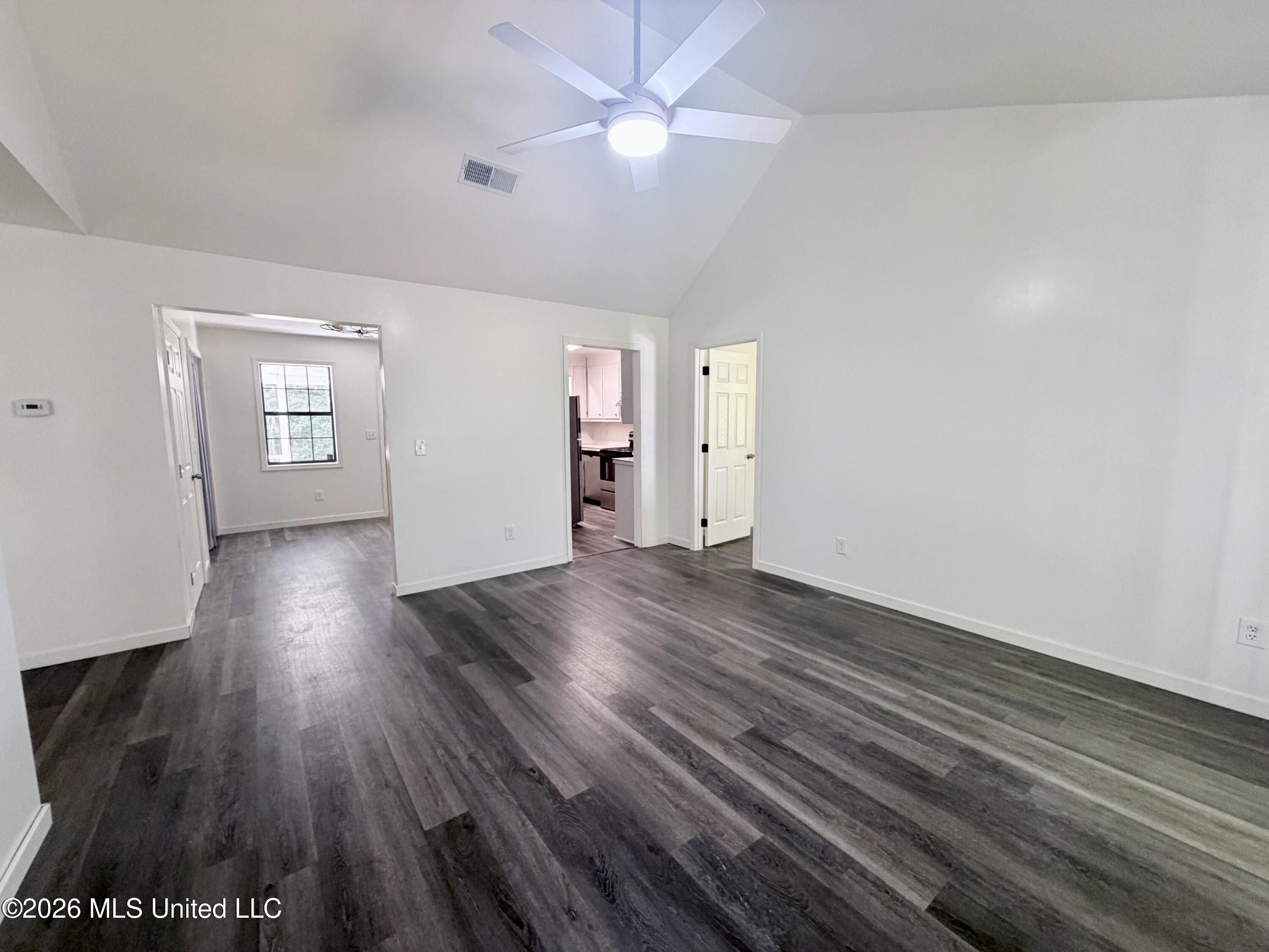 260 Morrison Road Property Photo 4