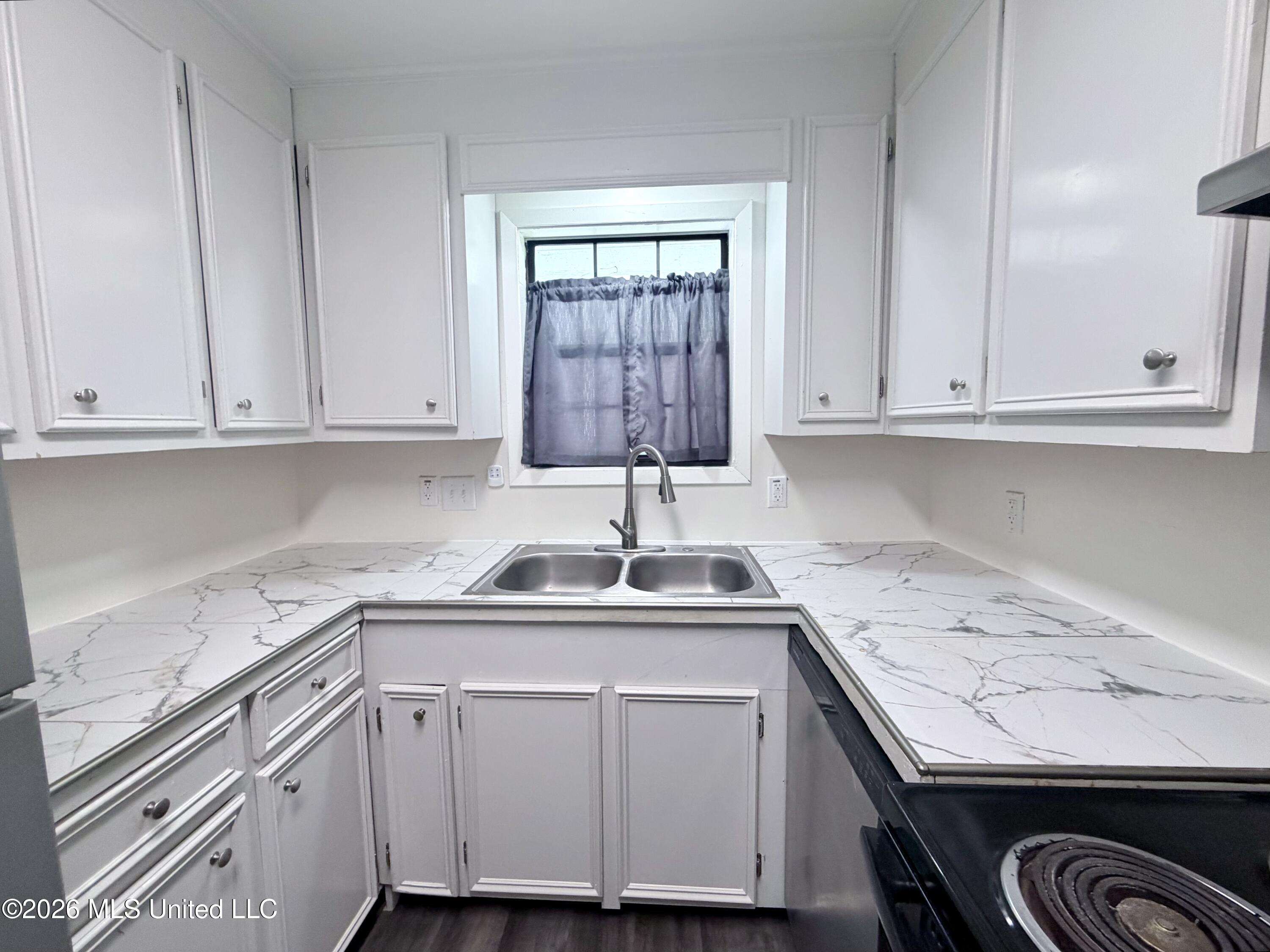 260 Morrison Road Property Photo 10