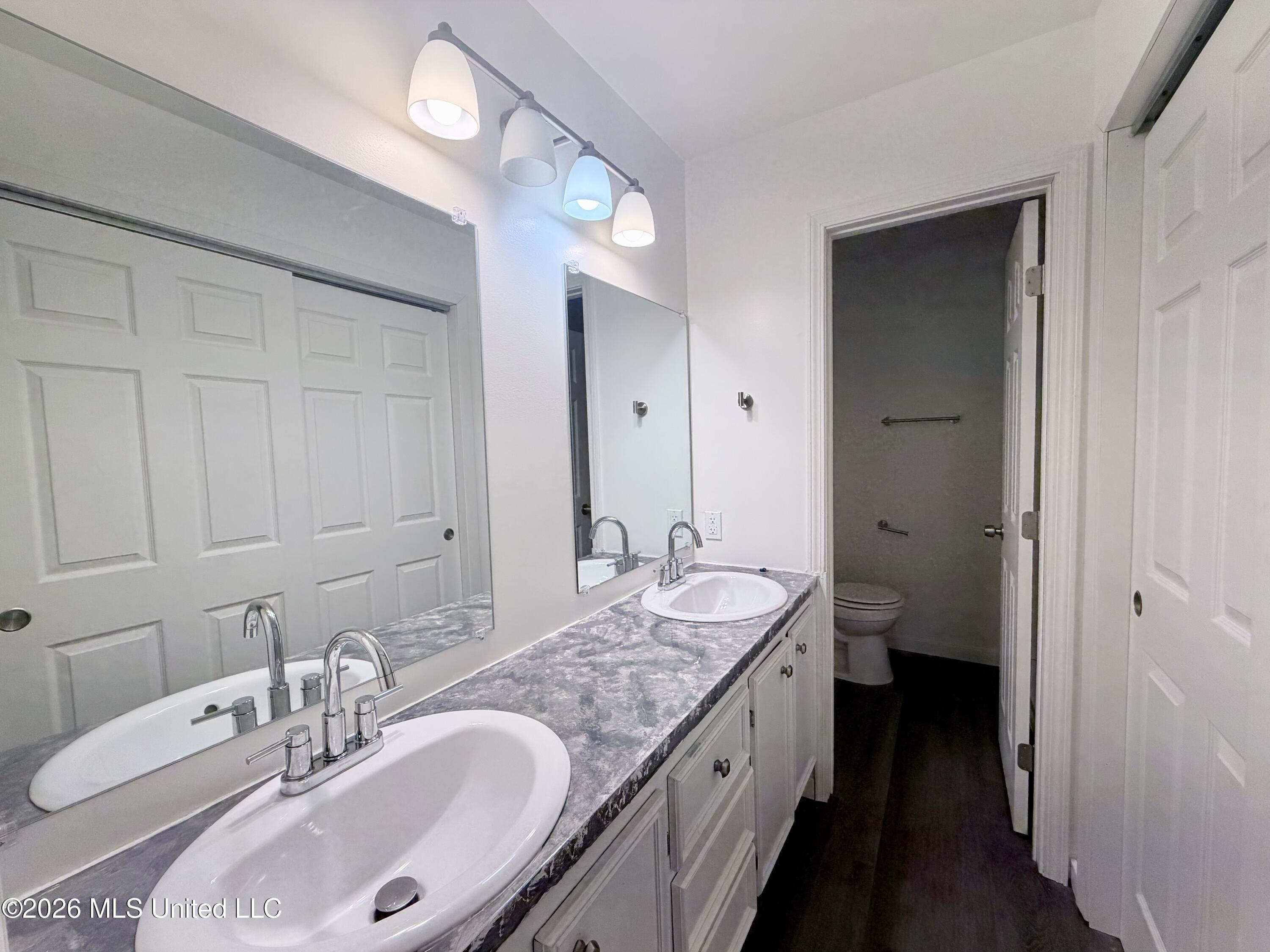 260 Morrison Road Property Photo 13