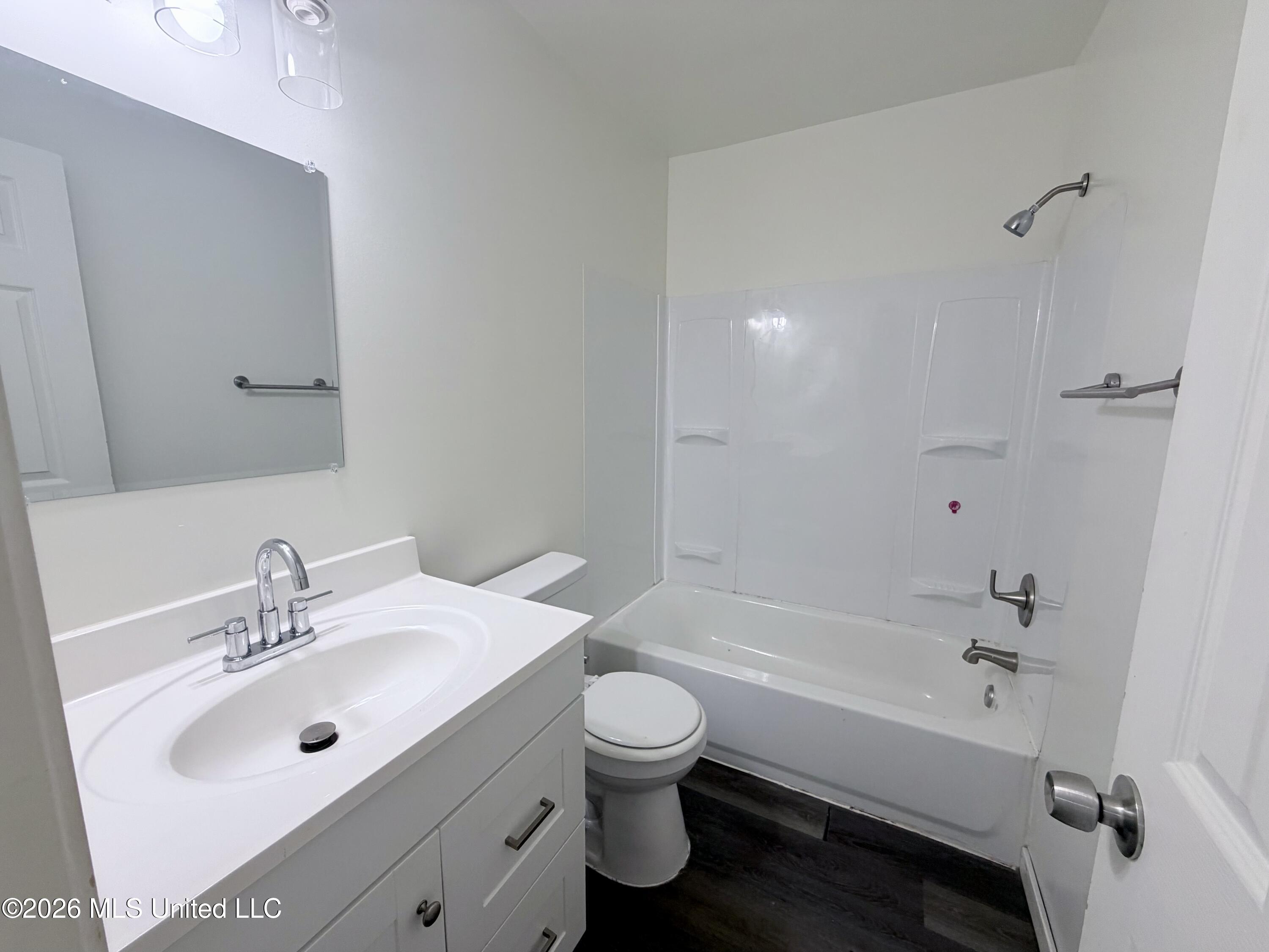 260 Morrison Road Property Photo 16