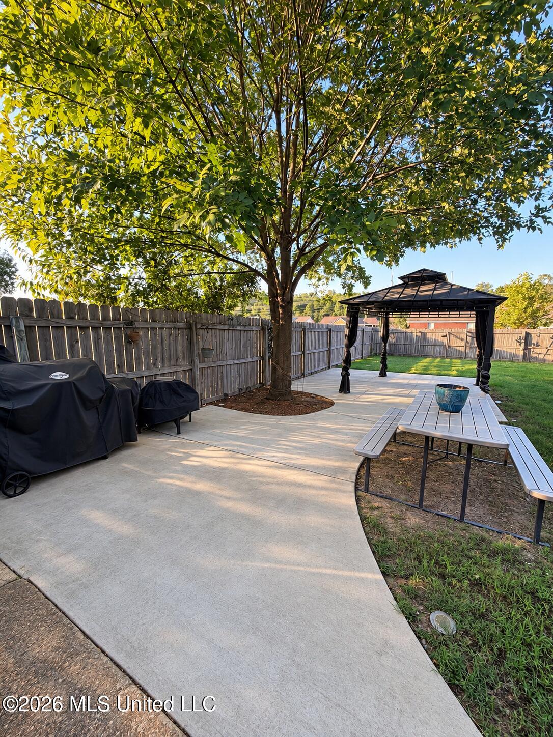 7424 Grace Boulevard Property Photo 14