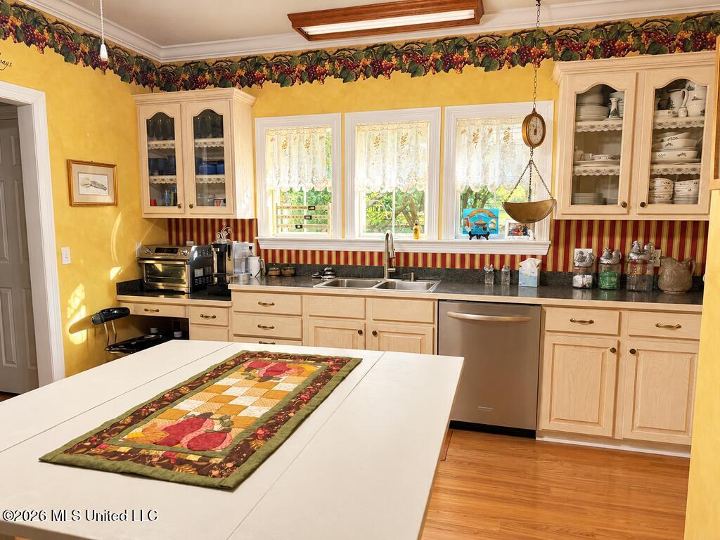 16 Timber Creek Drive Property Photo 4