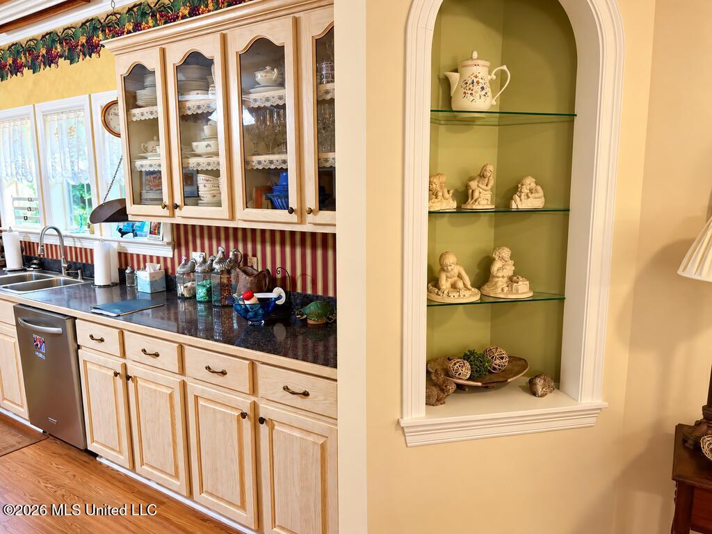 16 Timber Creek Drive Property Photo 6