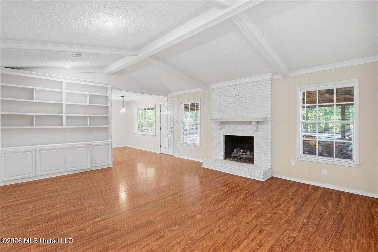 144 Westlake Drive Property Photo 5