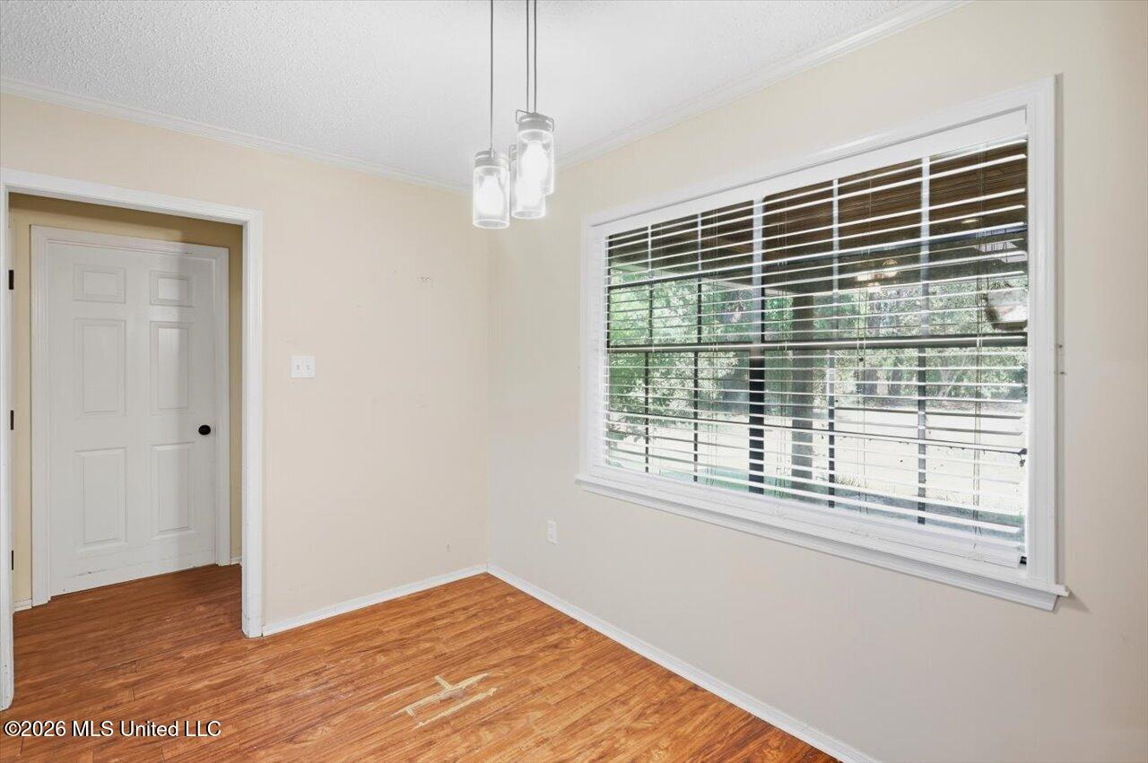 144 Westlake Drive Property Photo 9