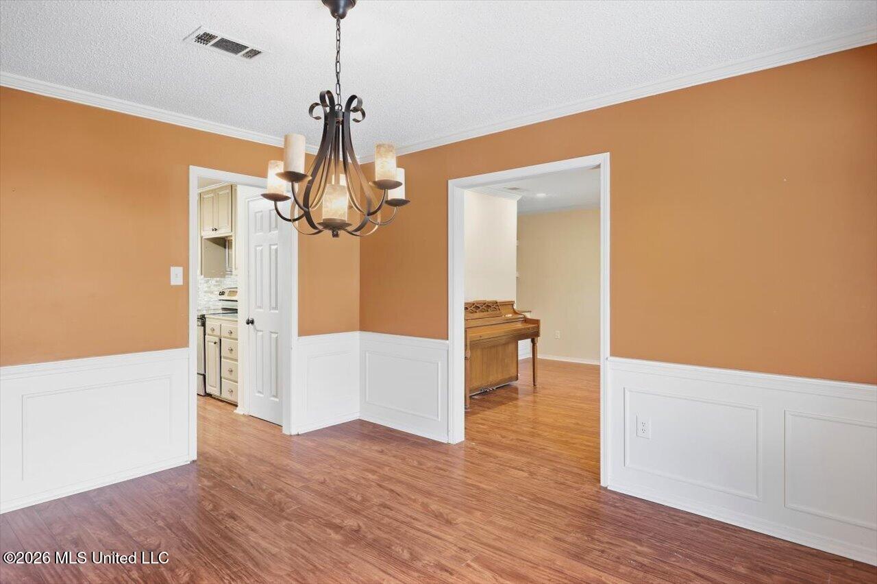 144 Westlake Drive Property Photo 17