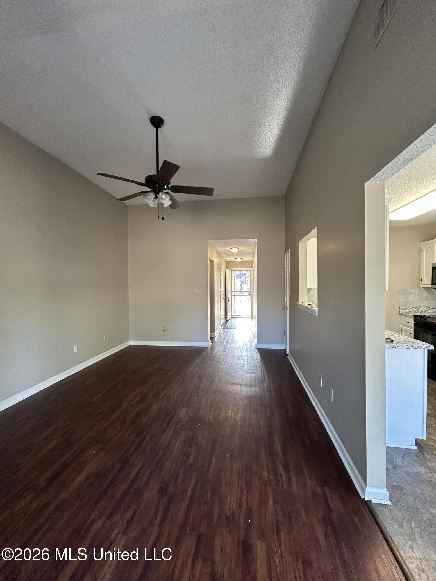 5578 Alexandria Lane Property Photo 10