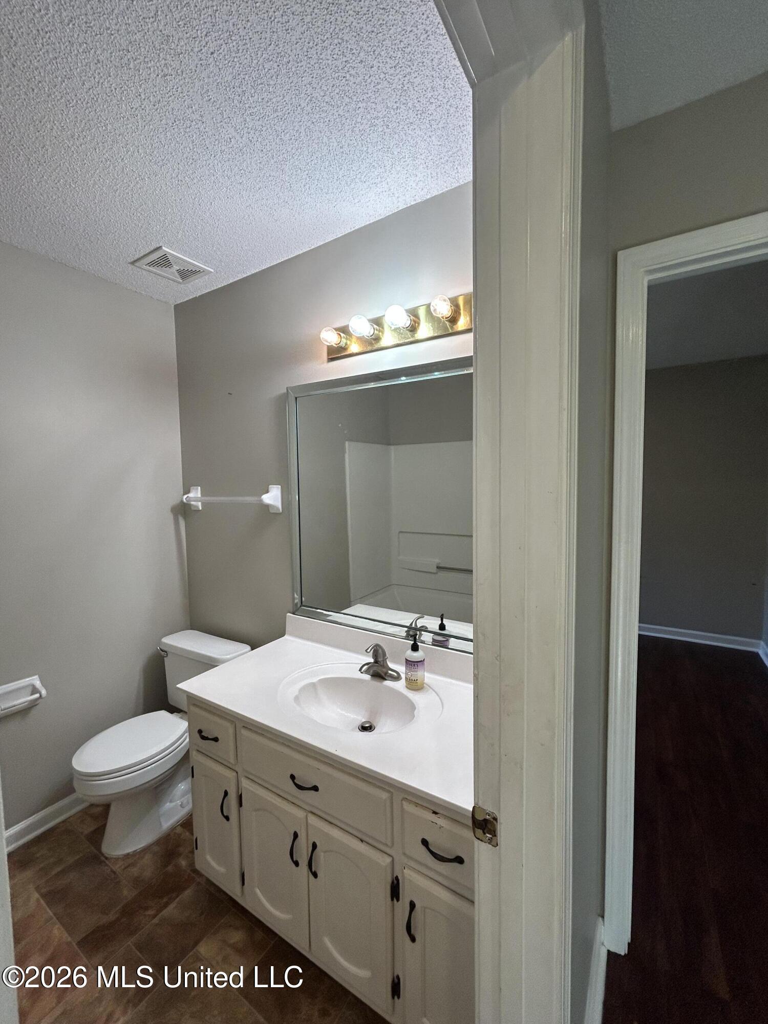 5578 Alexandria Lane Property Photo 19