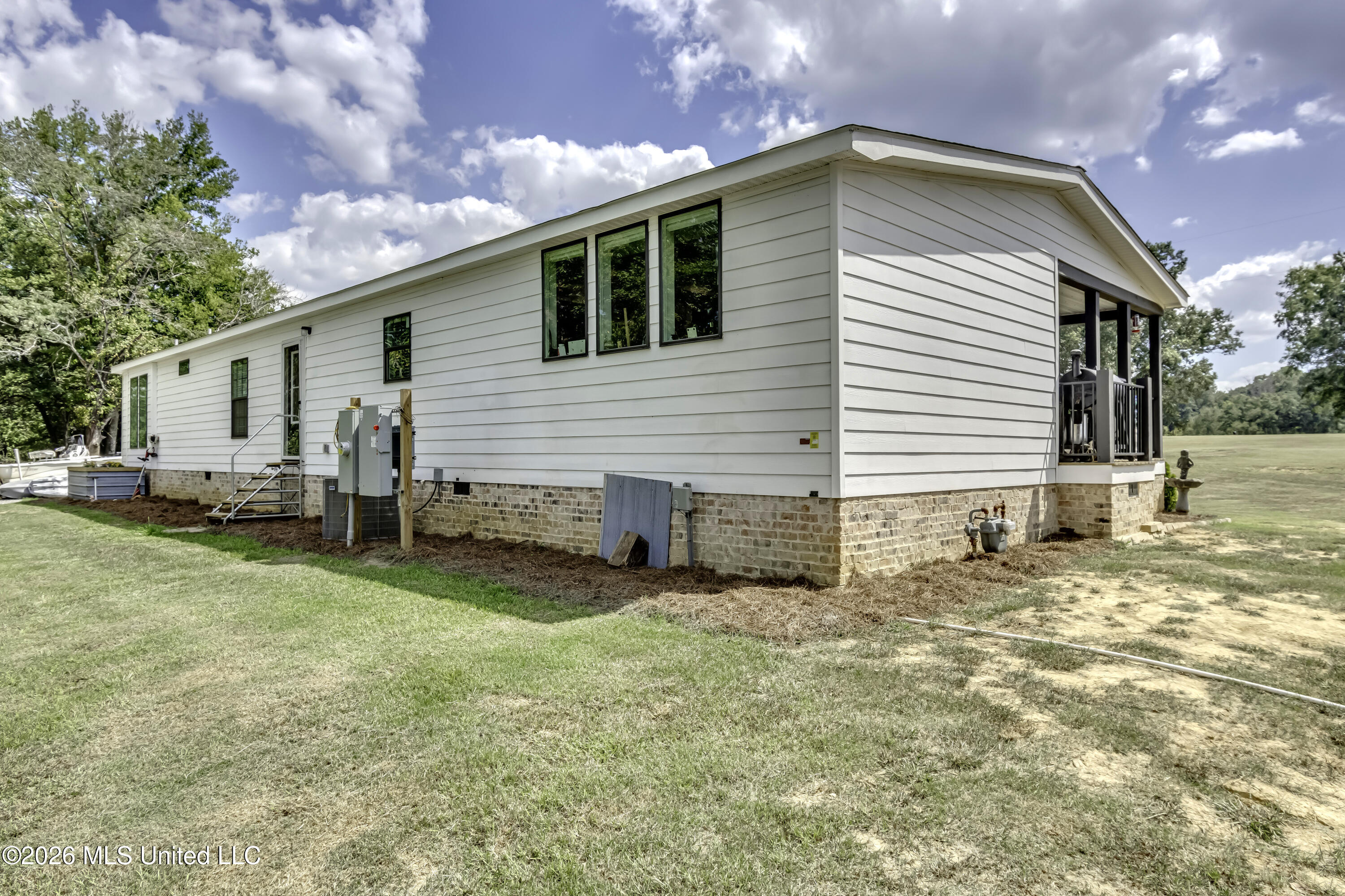 1534 Stokes Road Property Photo 8