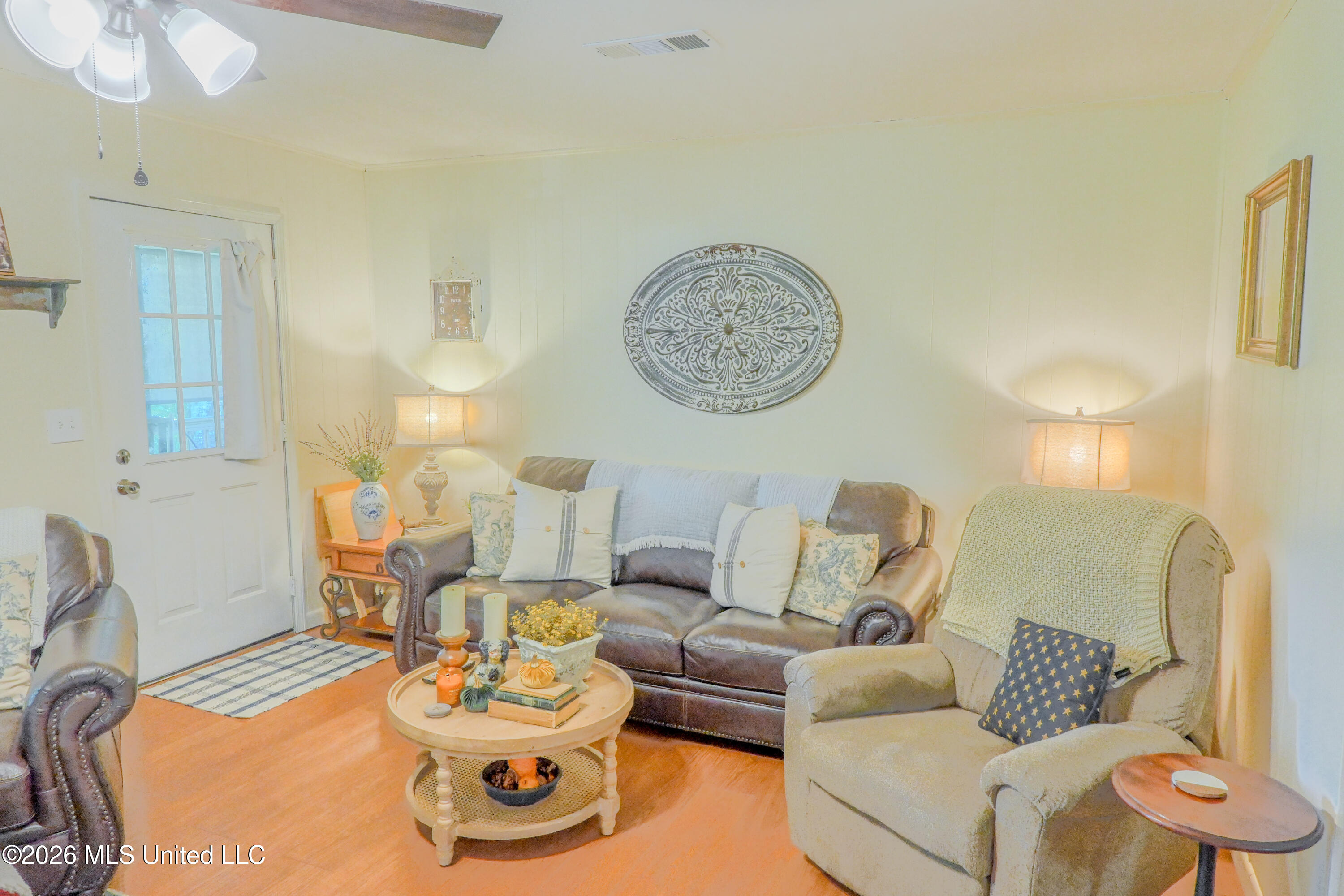 213 Sand Spring Loop Property Photo 11