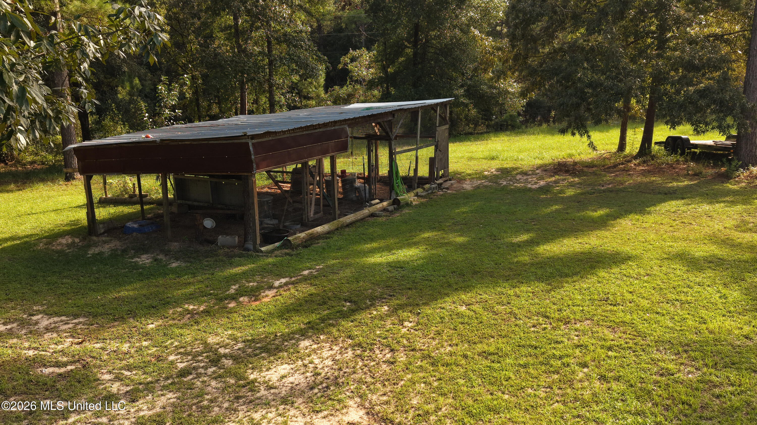 213 Sand Spring Loop Property Photo 25