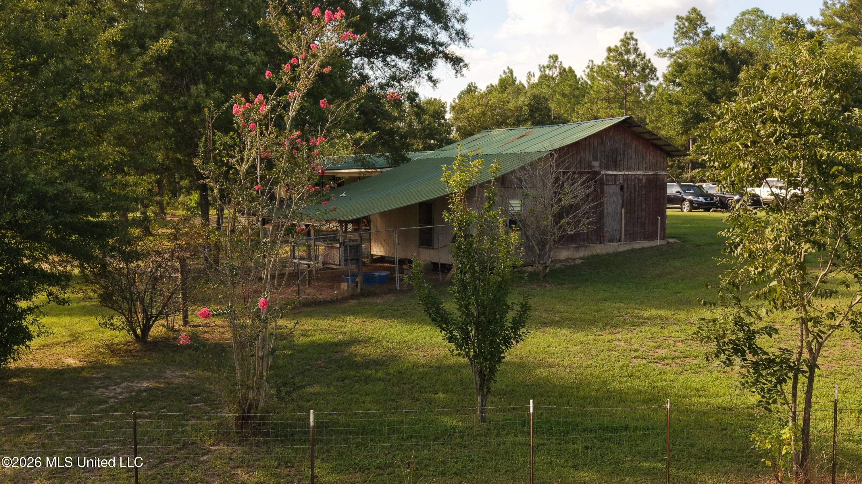 213 Sand Spring Loop Property Photo 26