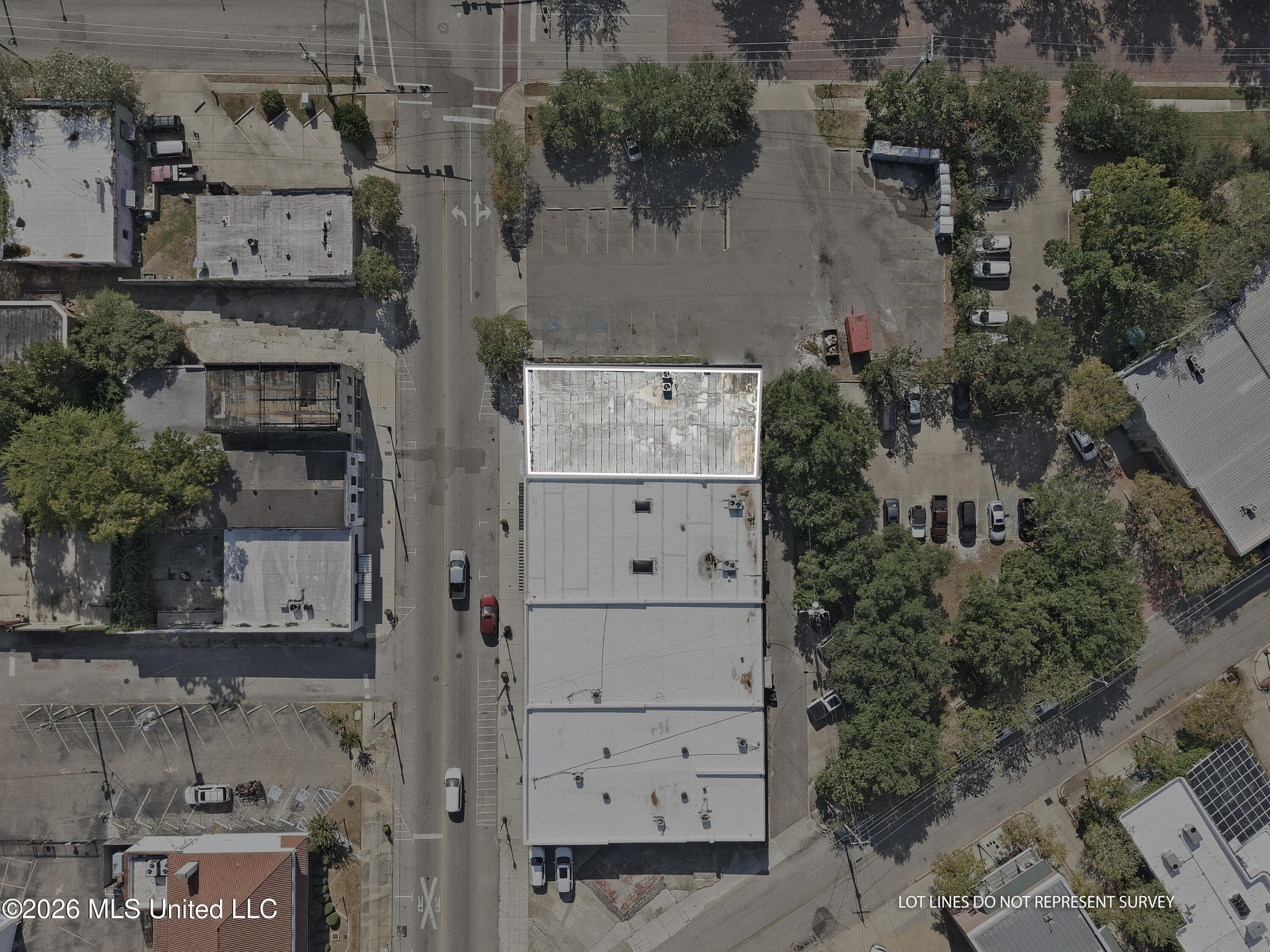 210 N Main Street Property Photo 17