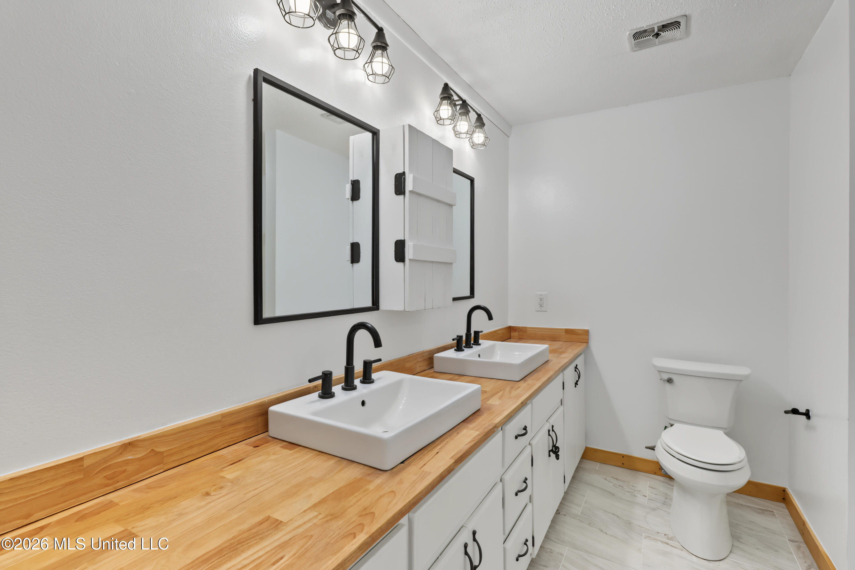 86 Teresa Drive Property Photo 23