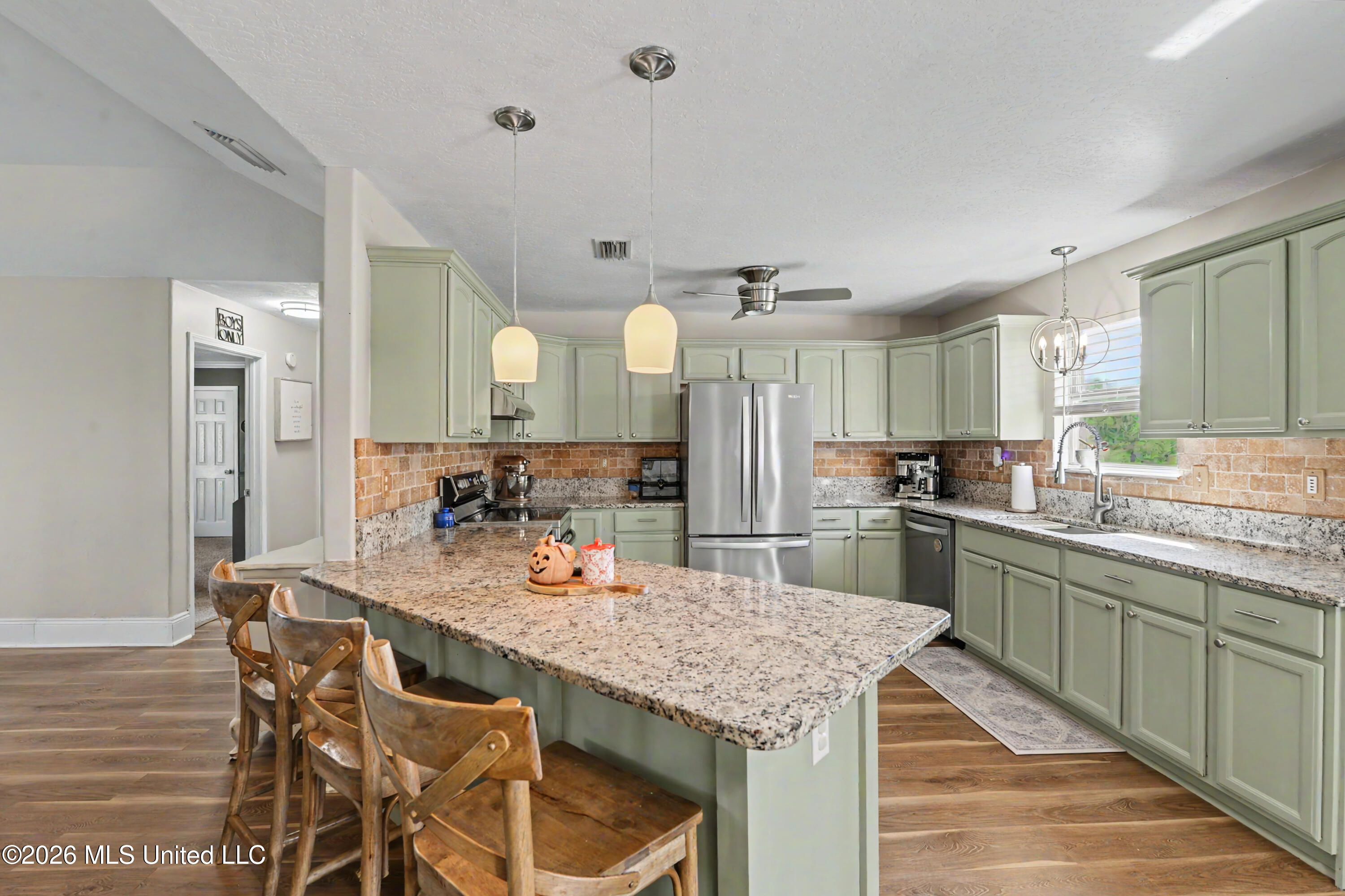 120 Henry Eubanks Road Property Photo 8