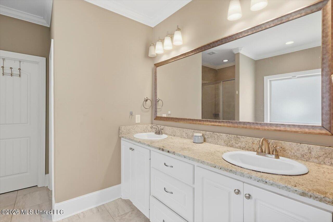 126 Essen Lane Property Photo 12