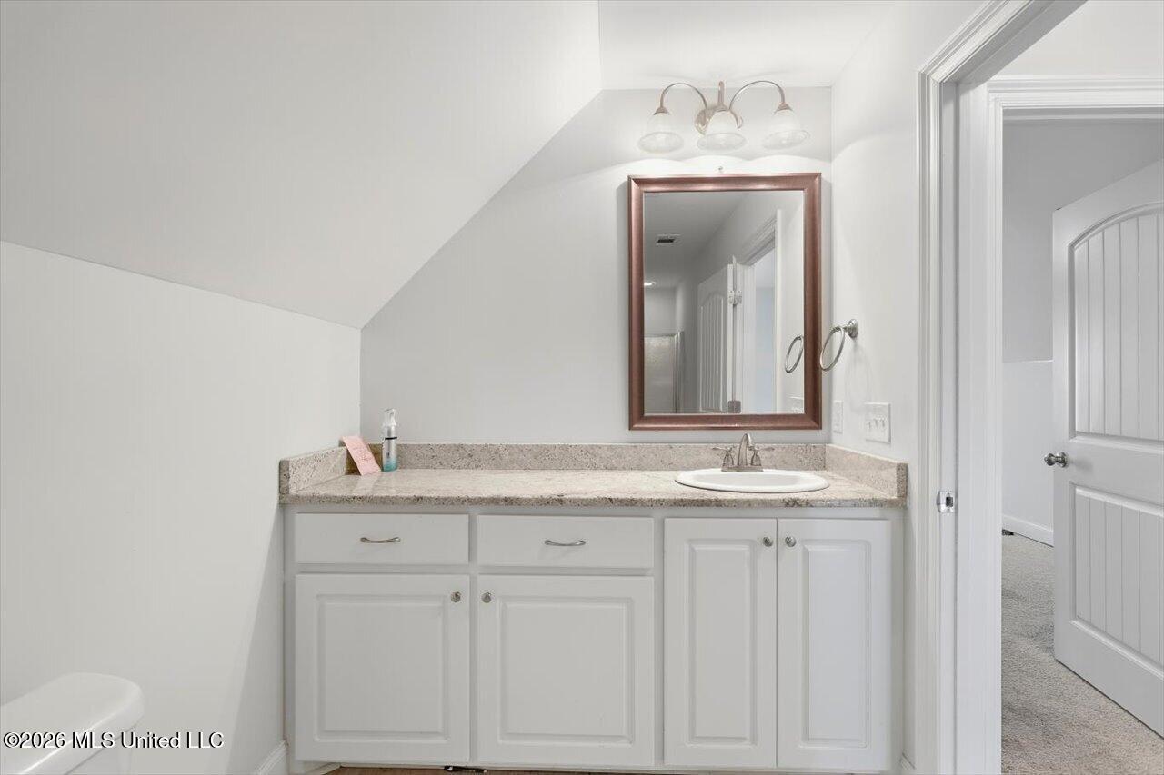 126 Essen Lane Property Photo 21