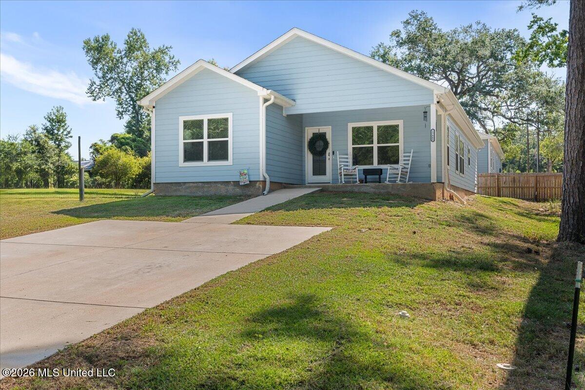 13448 John Road Property Photo 2