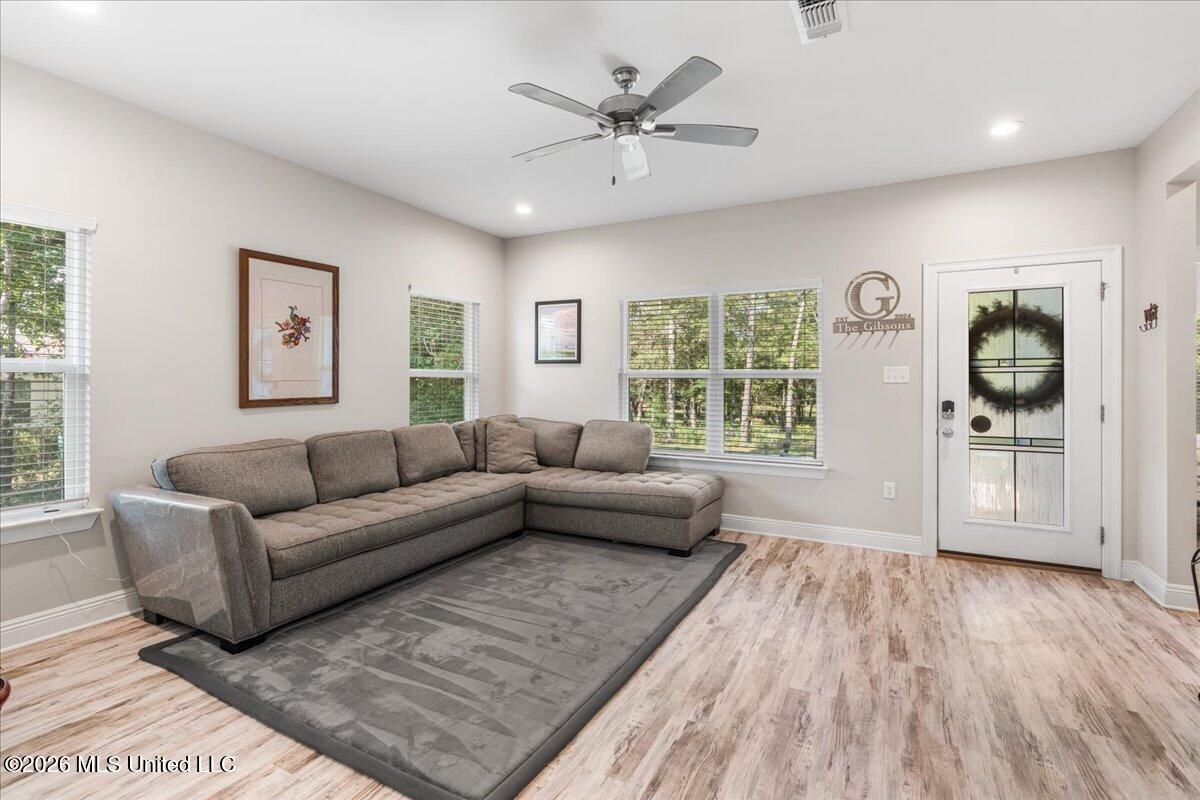13448 John Road Property Photo 9