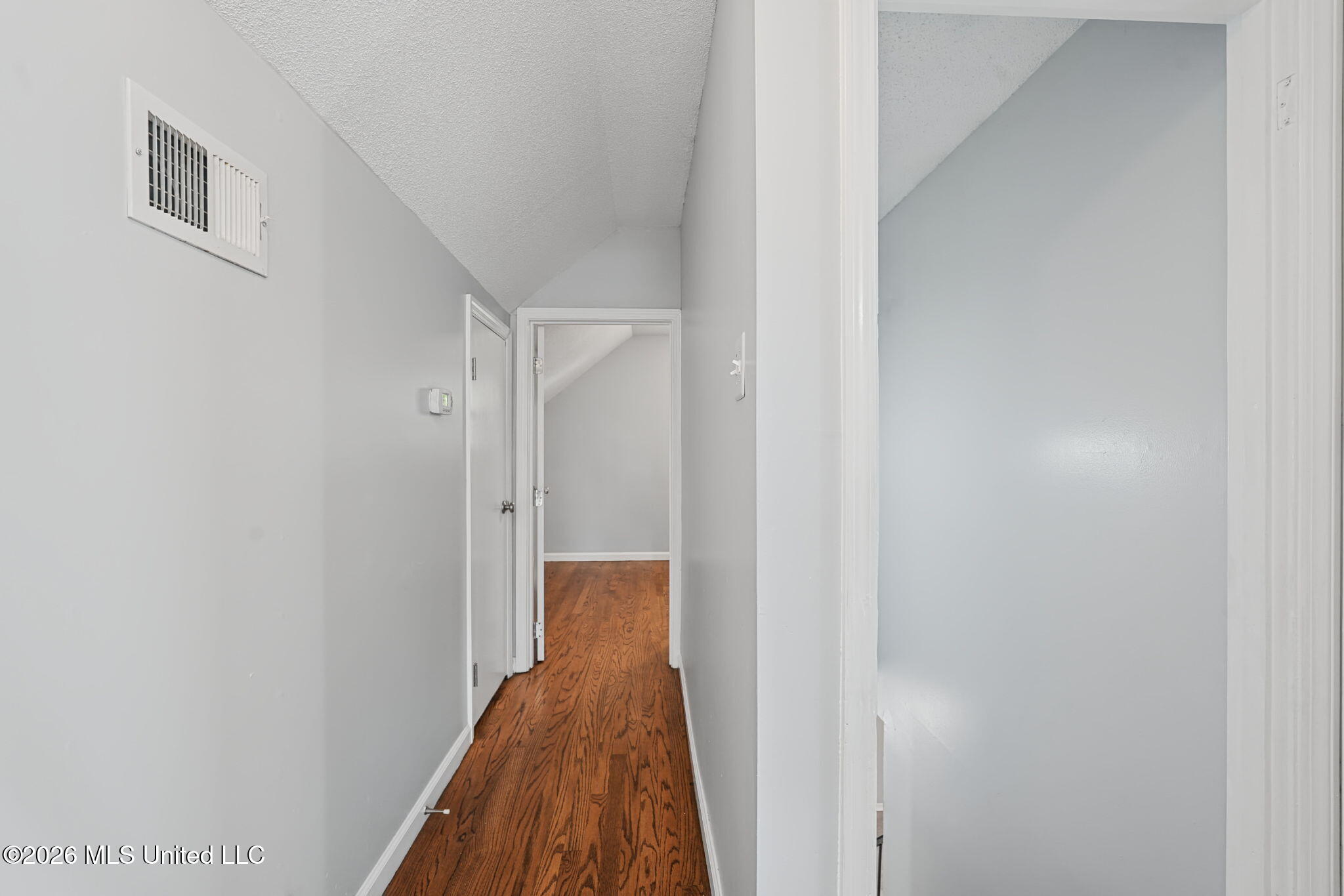 1693 Carla Cove Property Photo 21