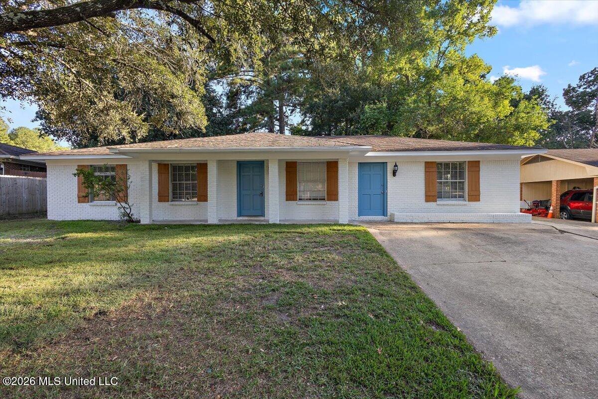 2549 Gina Drive Property Photo 1