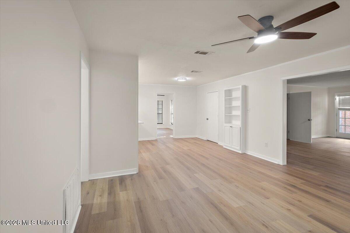 2549 Gina Drive Property Photo 6