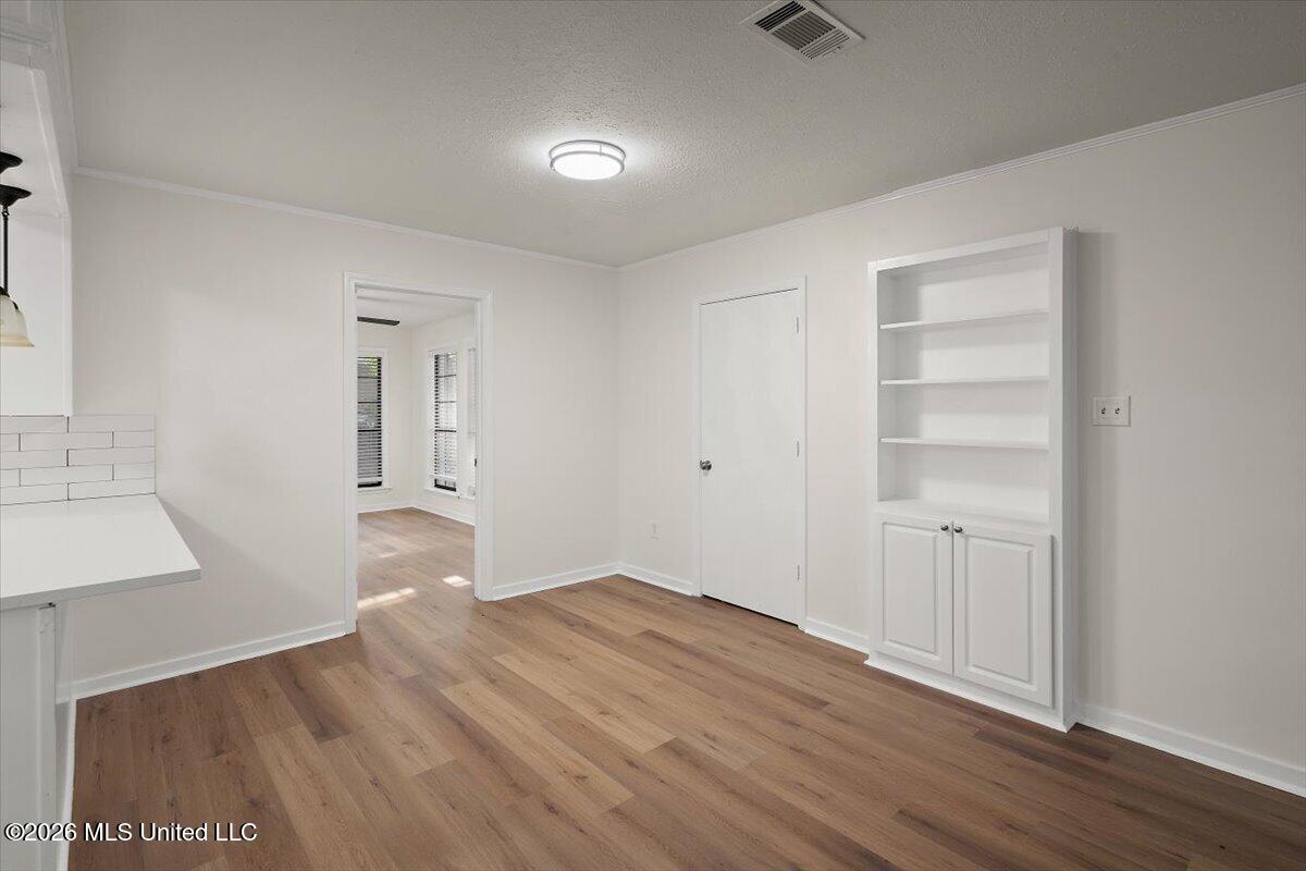 2549 Gina Drive Property Photo 11