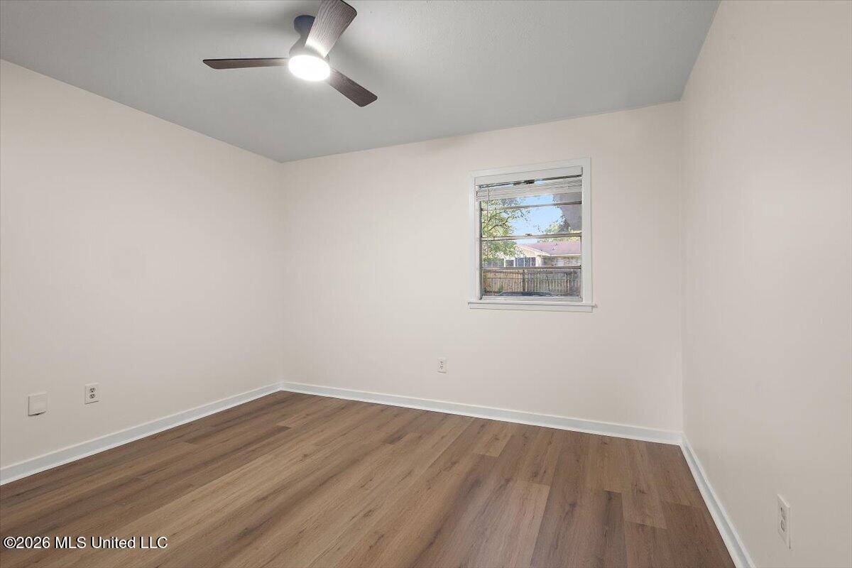 2549 Gina Drive Property Photo 17