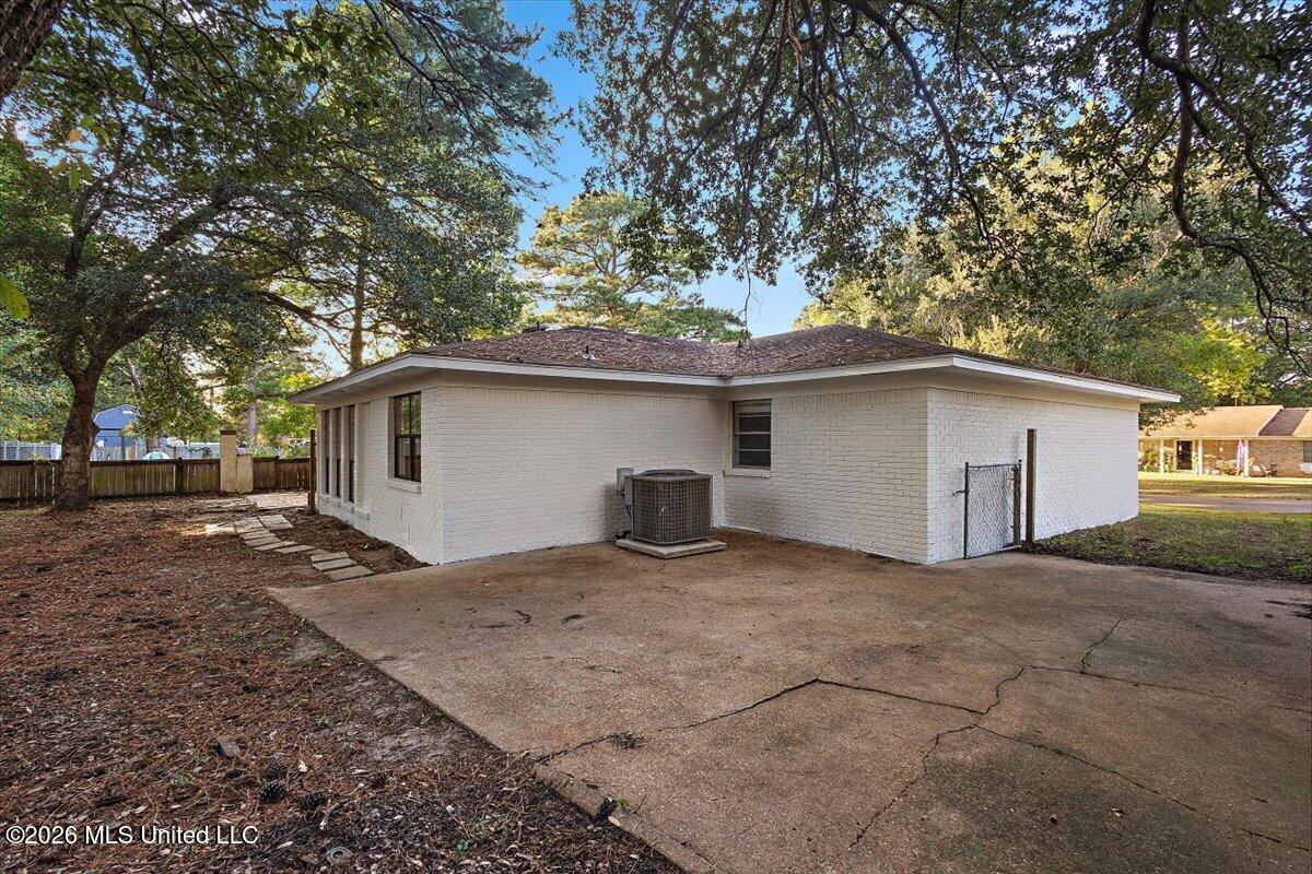 2549 Gina Drive Property Photo 24