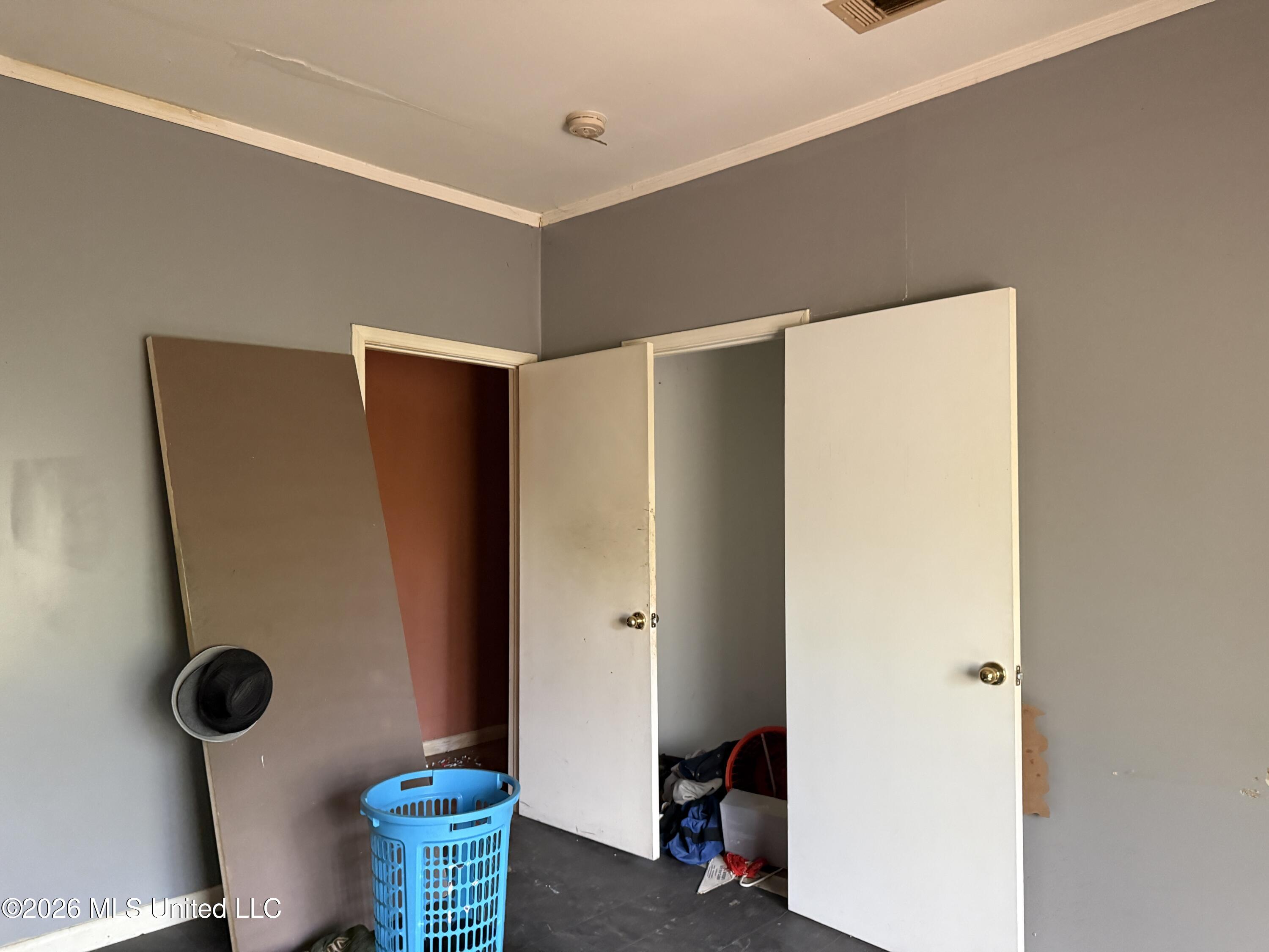 312 Catalpa Street Property Photo 6
