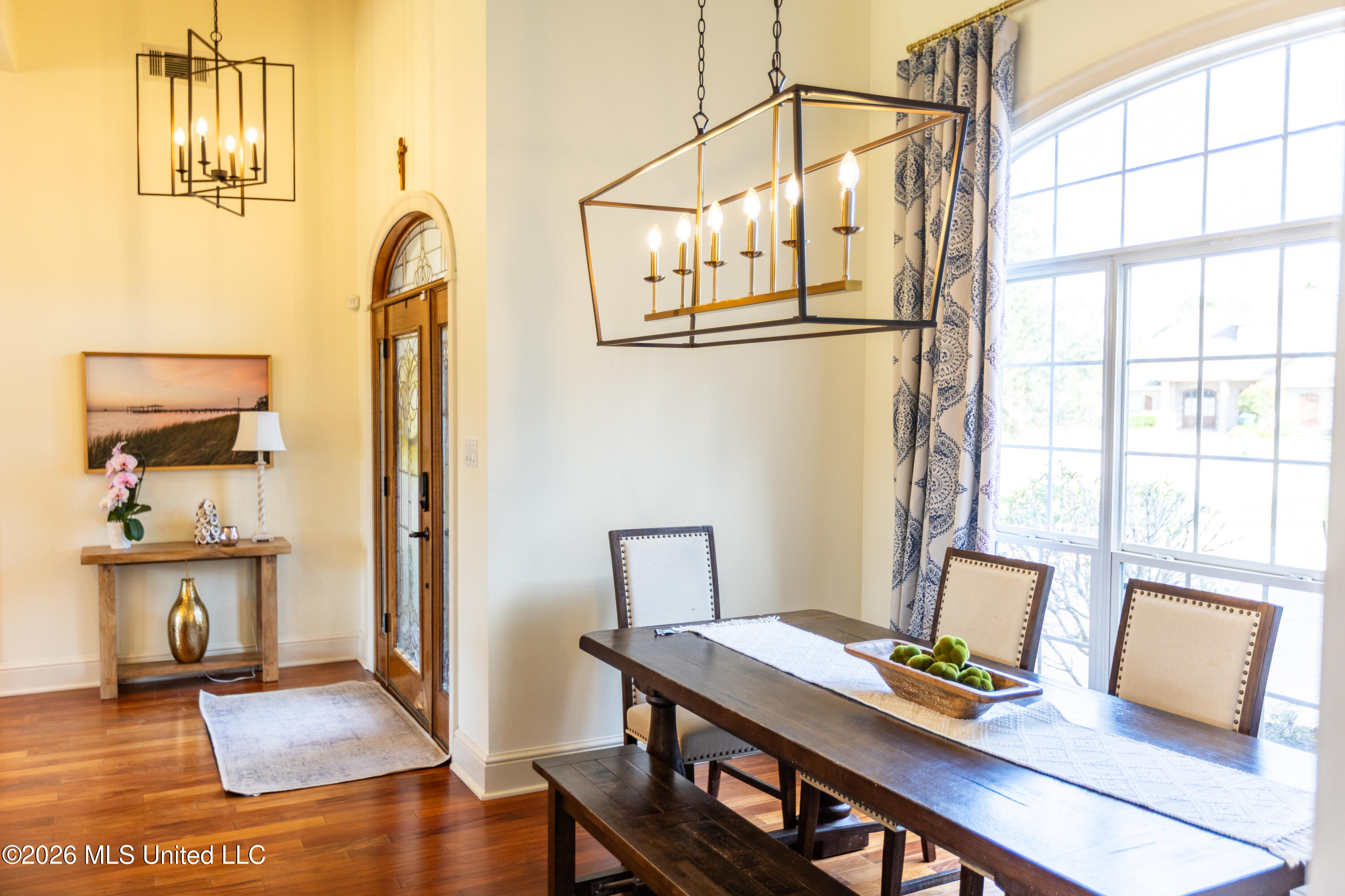 9309 Alcove Lane Property Photo 8