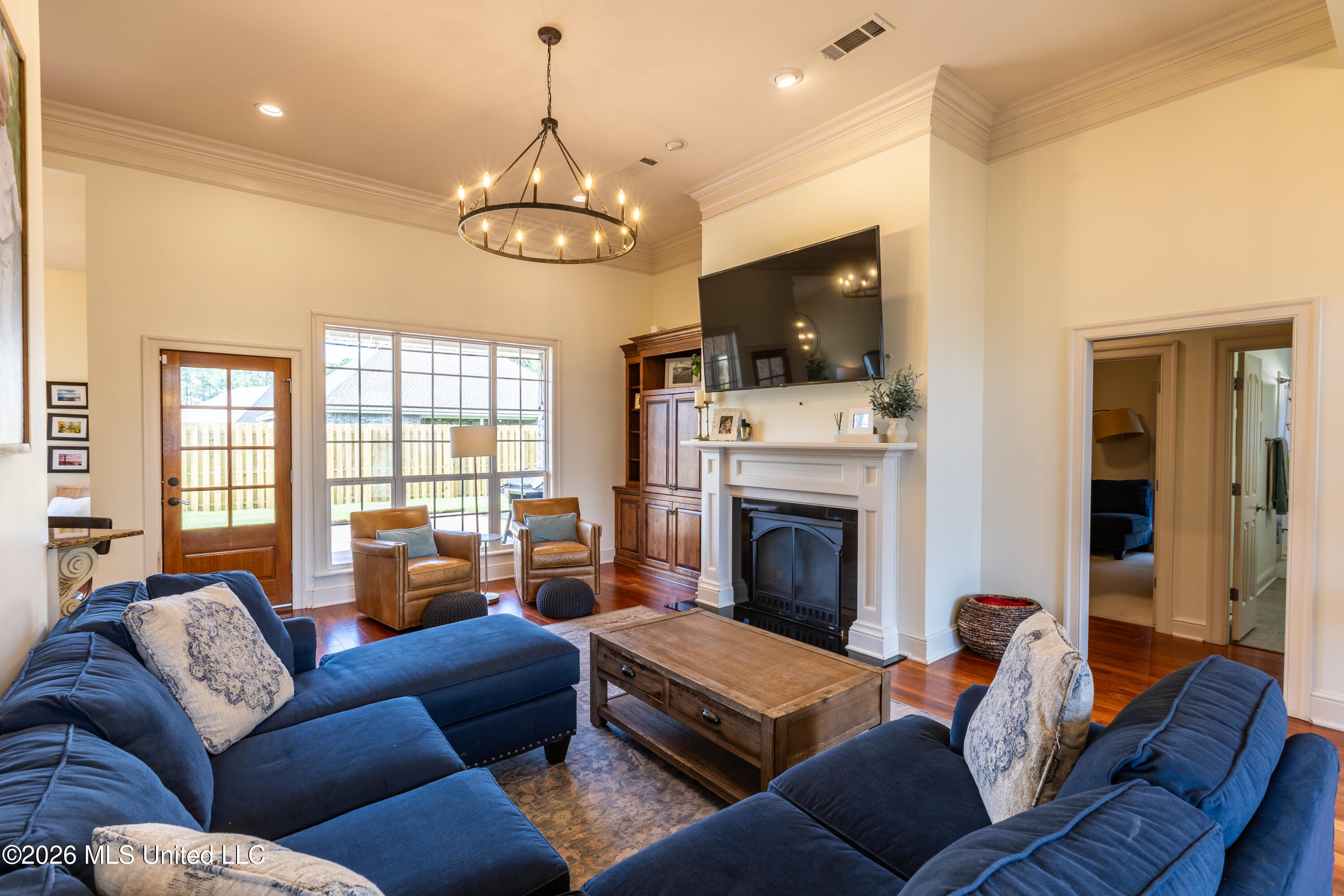 9309 Alcove Lane Property Photo 10