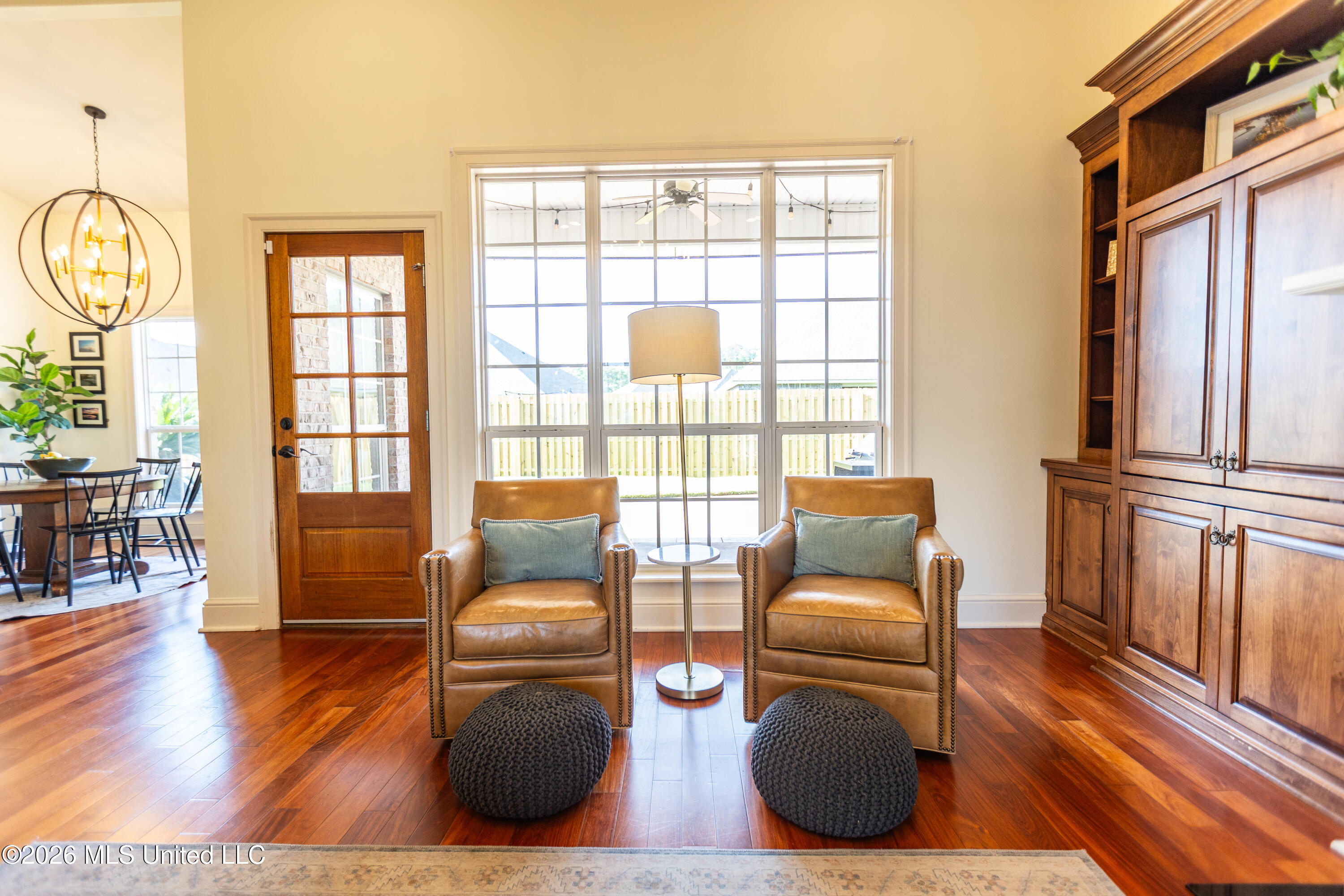 9309 Alcove Lane Property Photo 12